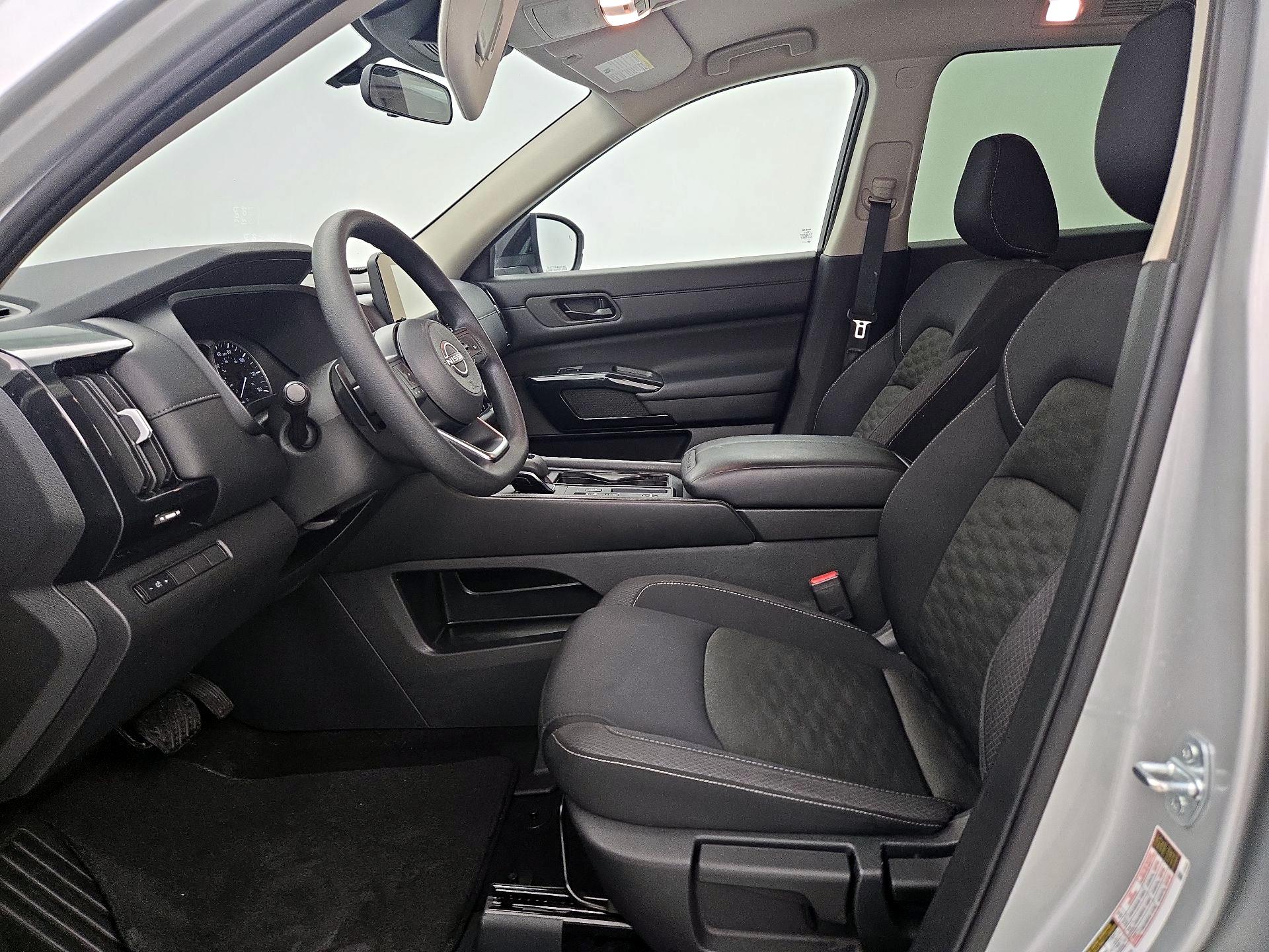 Thumbnail: 2024 Nissan Pathfinder - 11