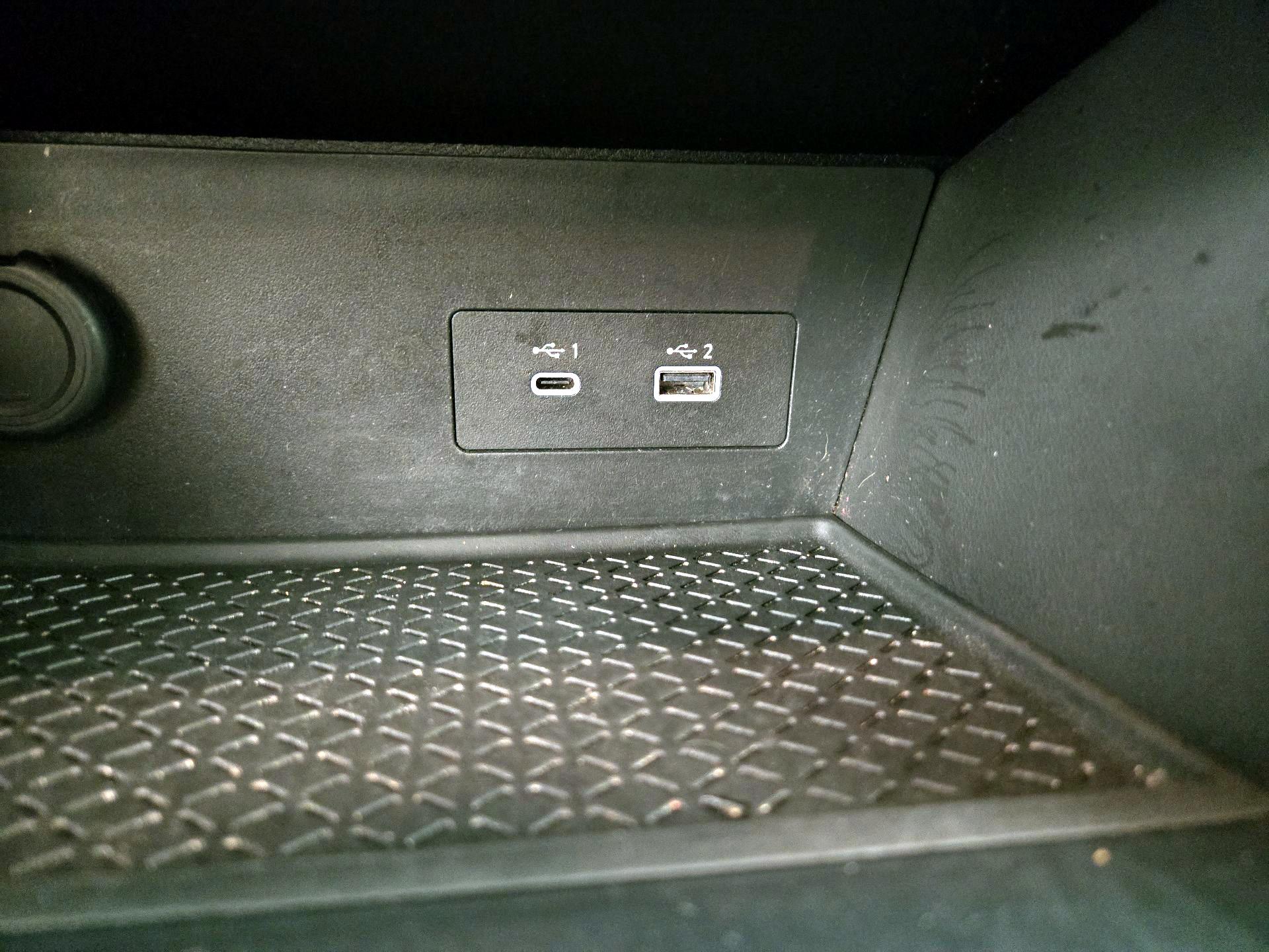 Thumbnail: 2024 Nissan Pathfinder - 18