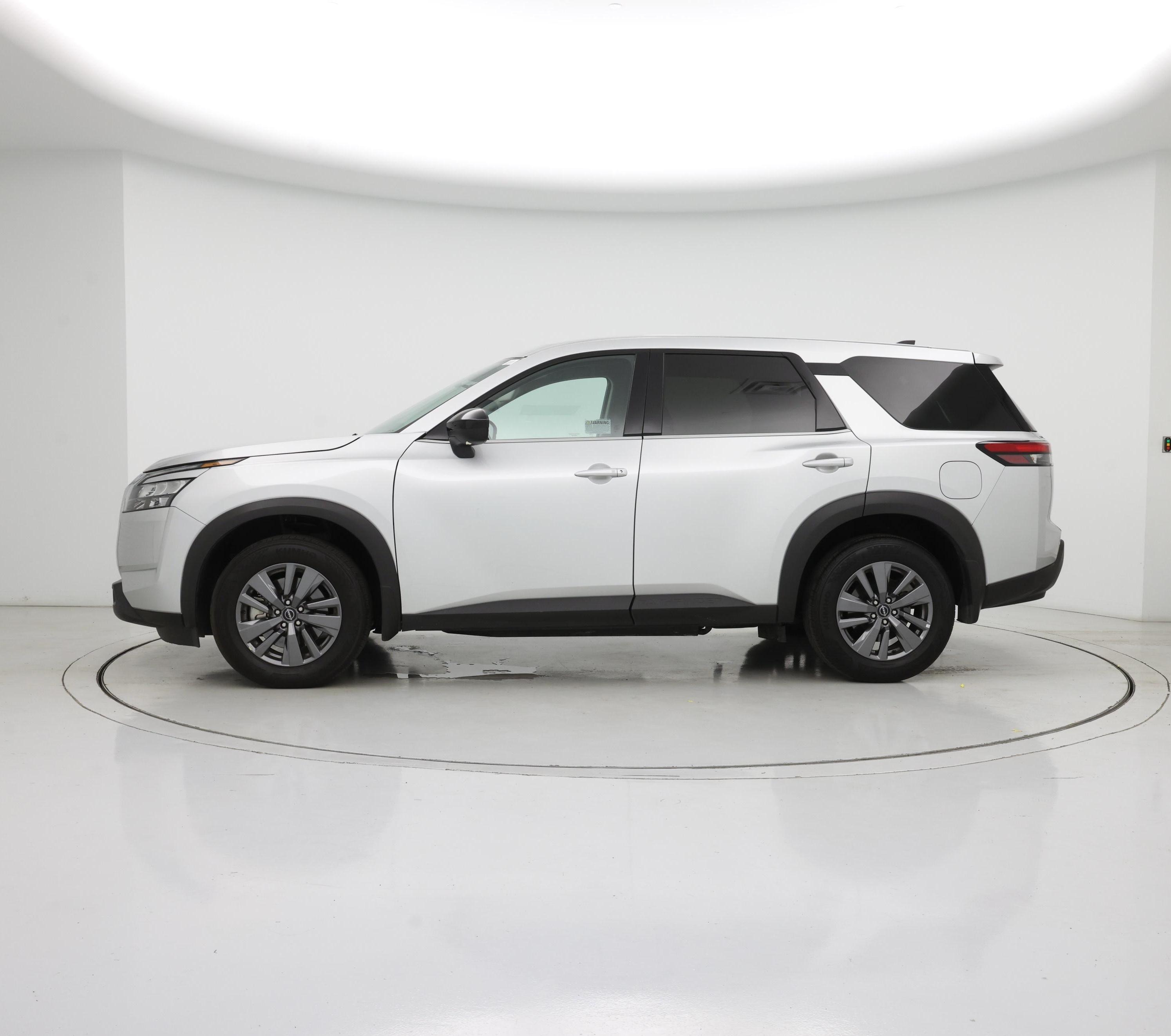 Thumbnail: 2024 Nissan Pathfinder - 3