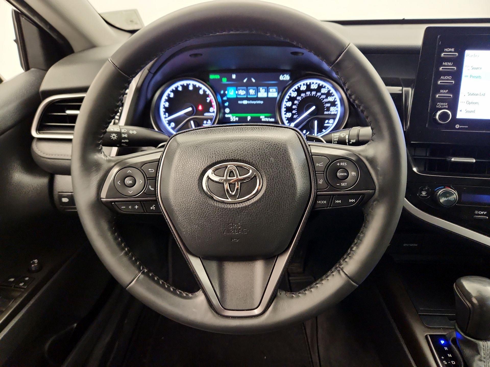 Thumbnail: 2023 Toyota Camry - 10