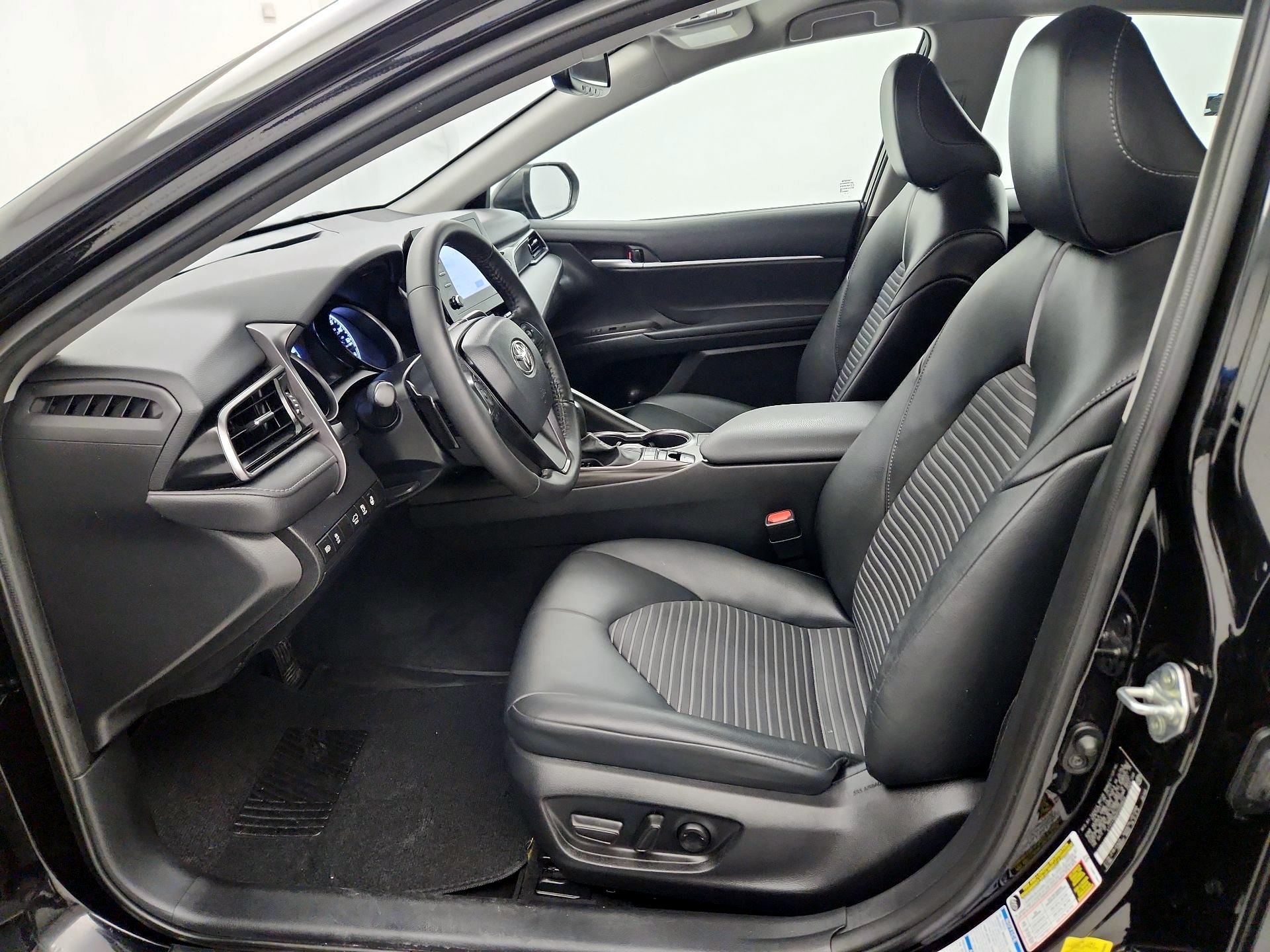 Thumbnail: 2023 Toyota Camry - 11