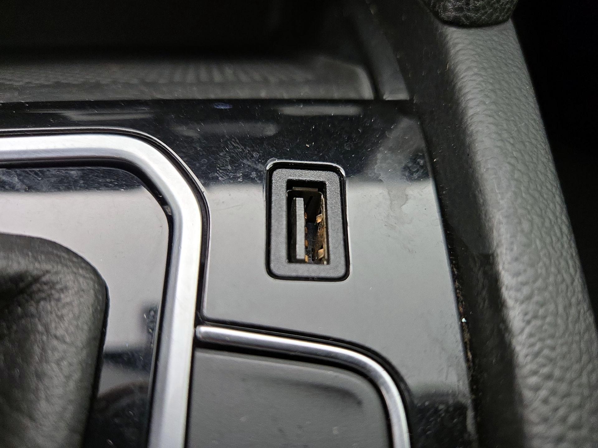 Thumbnail: 2020 Volkswagen Arteon - 18