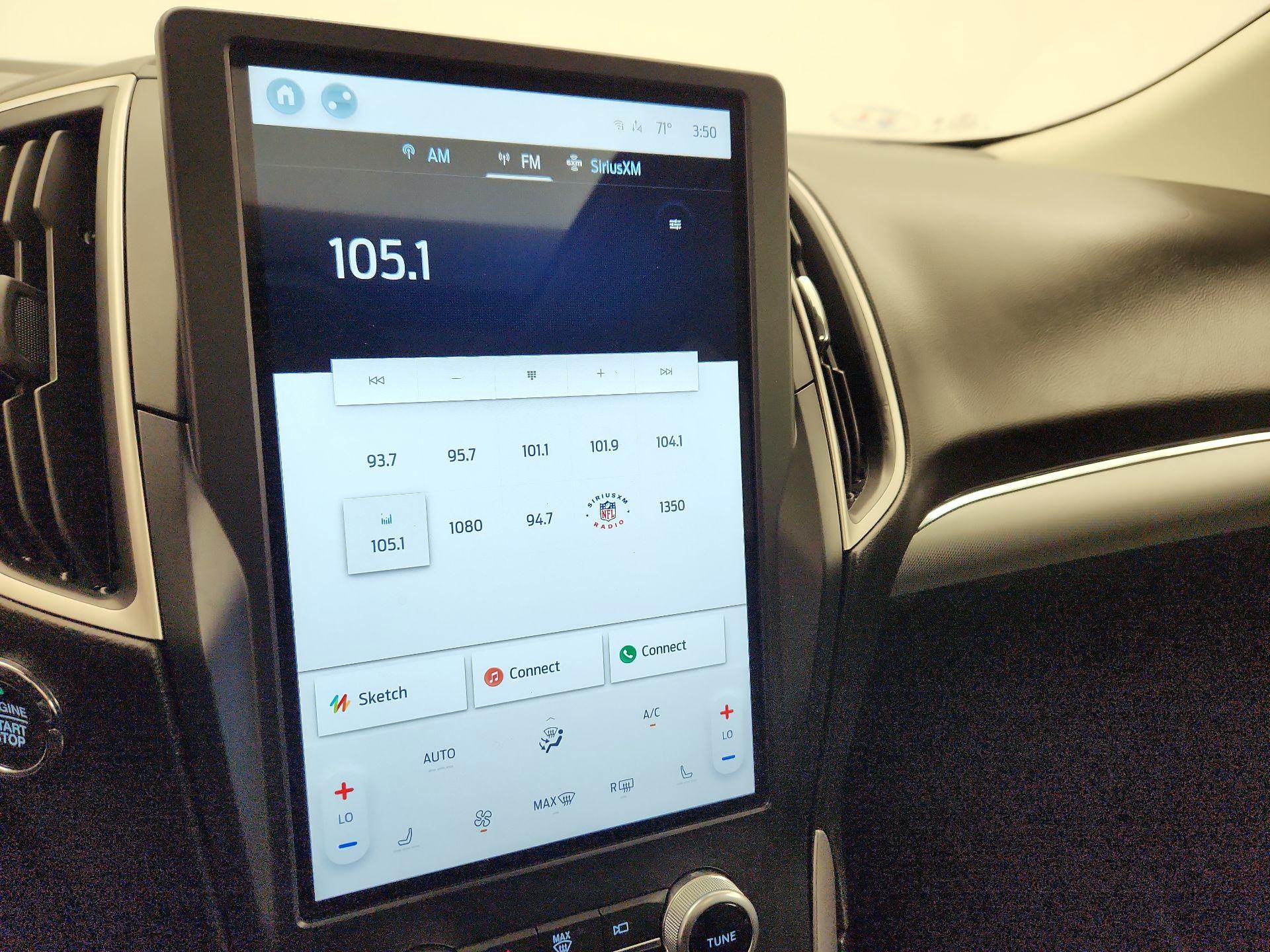 Thumbnail: 2021 Ford Edge - 16