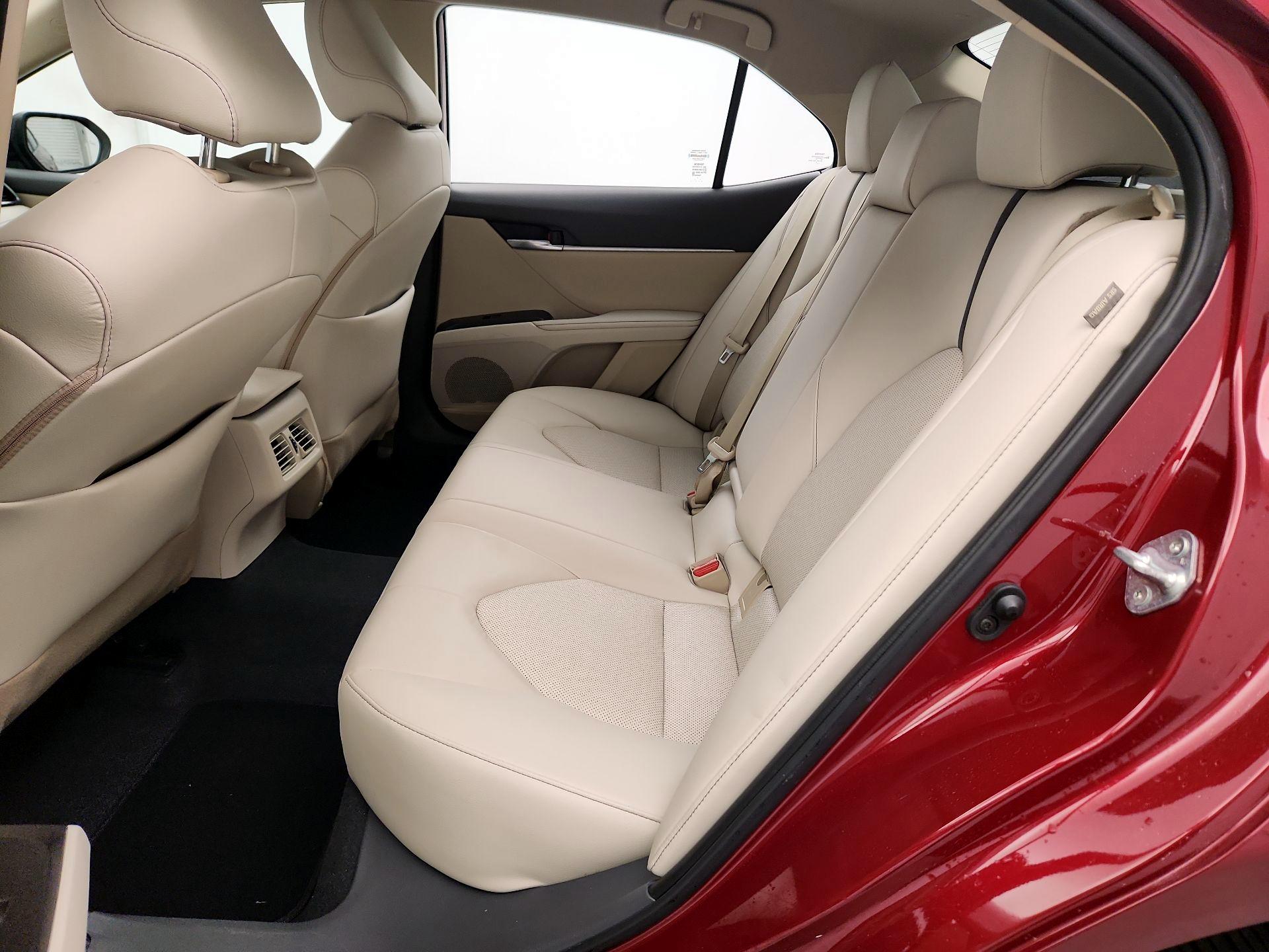 Thumbnail: 2022 Toyota Camry - 19