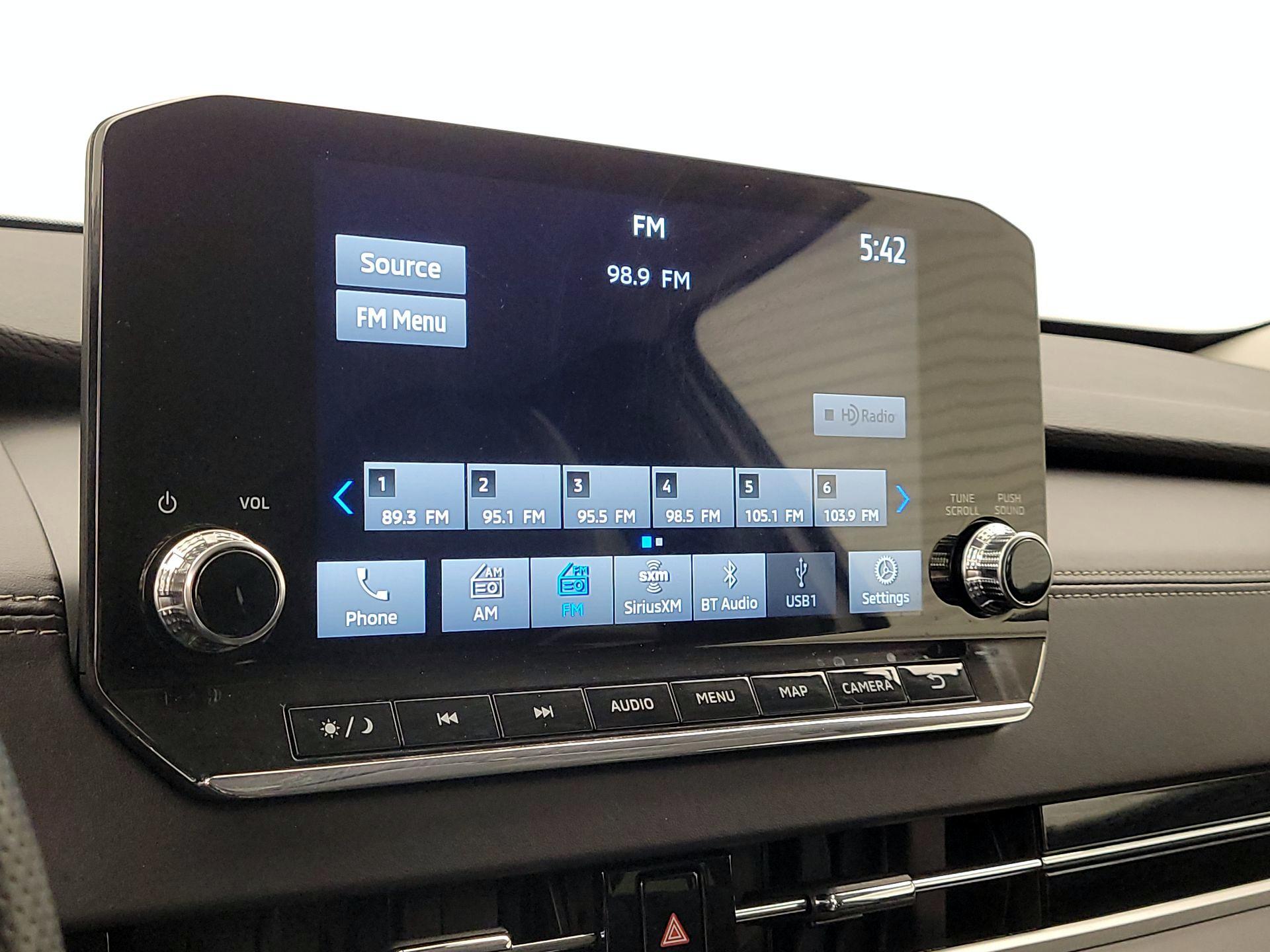 Thumbnail: 2024 Mitsubishi Outlander - 15