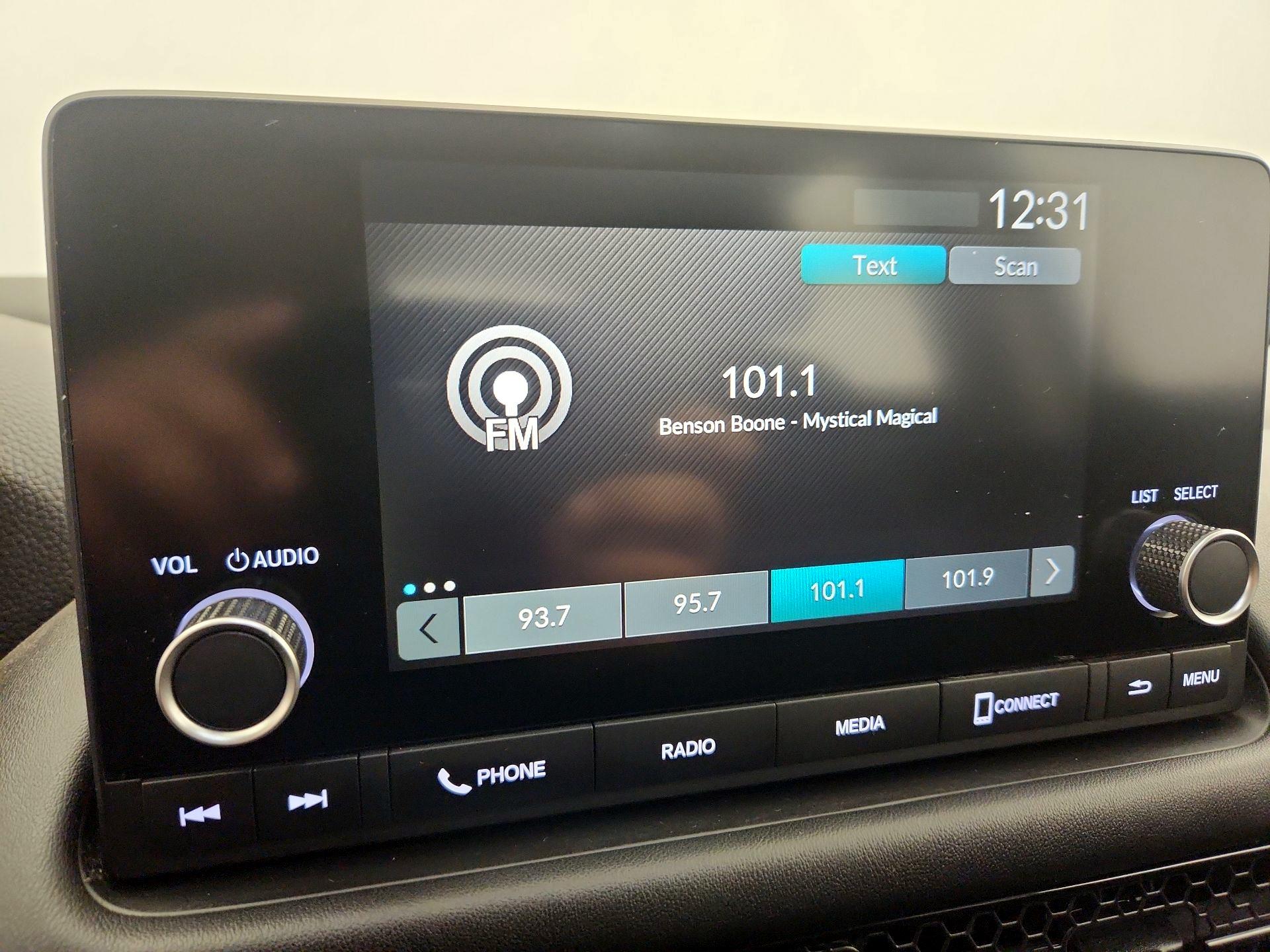 Thumbnail: 2023 Honda HR-V - 15