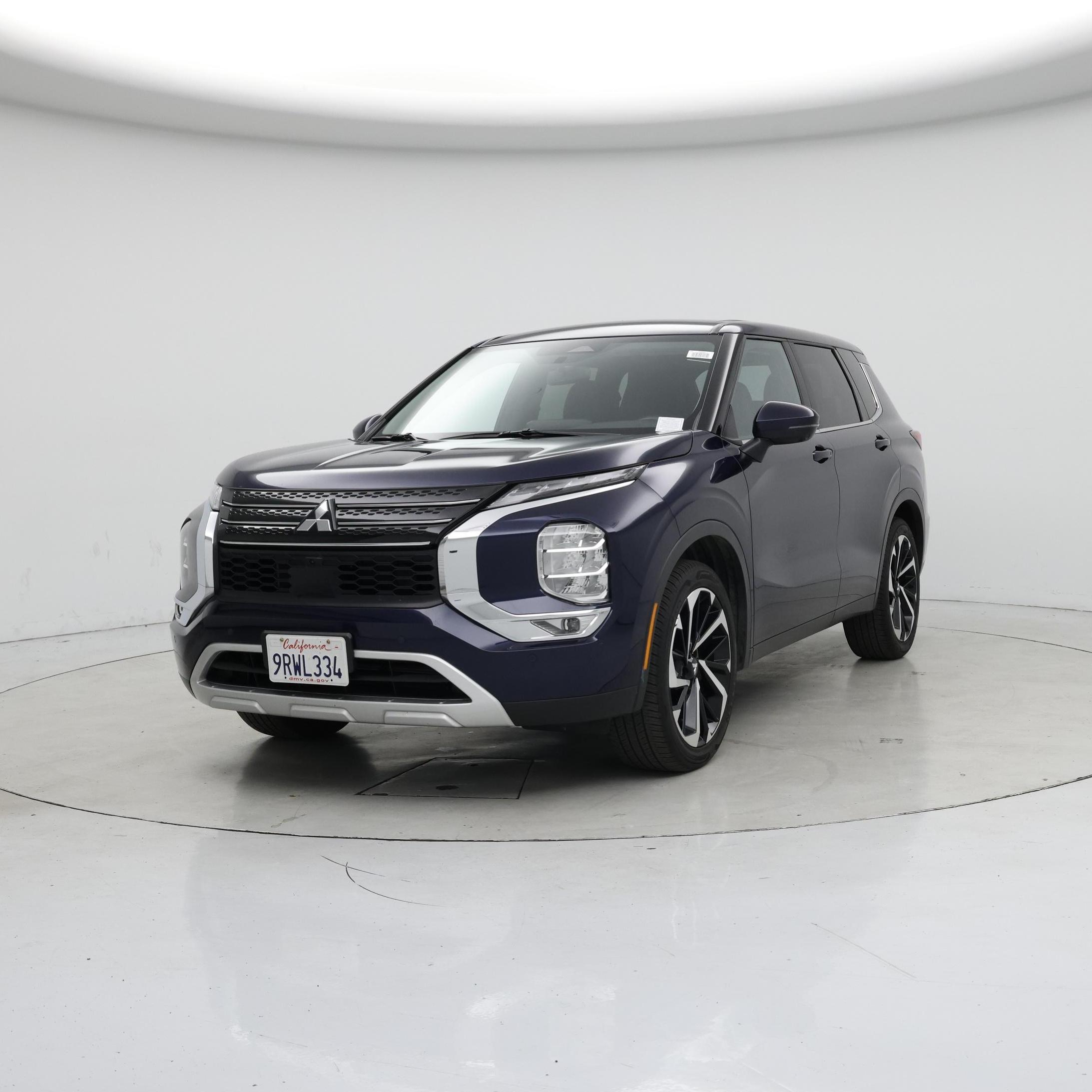 Thumbnail: 2024 Mitsubishi Outlander - 4