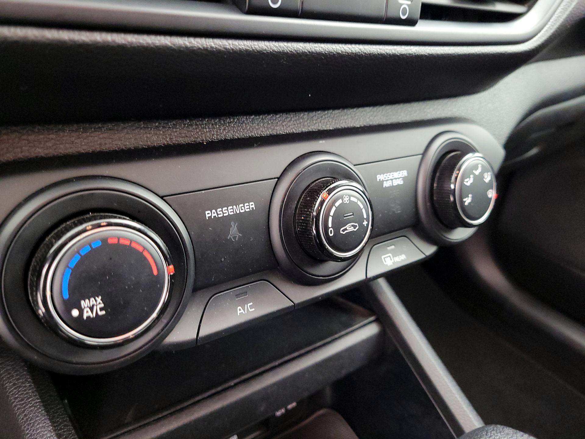 Thumbnail: 2023 Kia Forte - 16