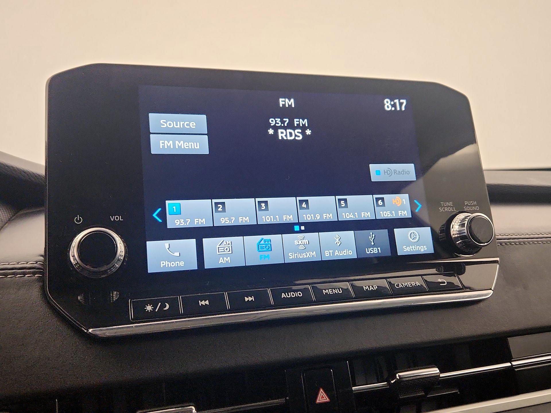 Thumbnail: 2024 Mitsubishi Outlander - 16