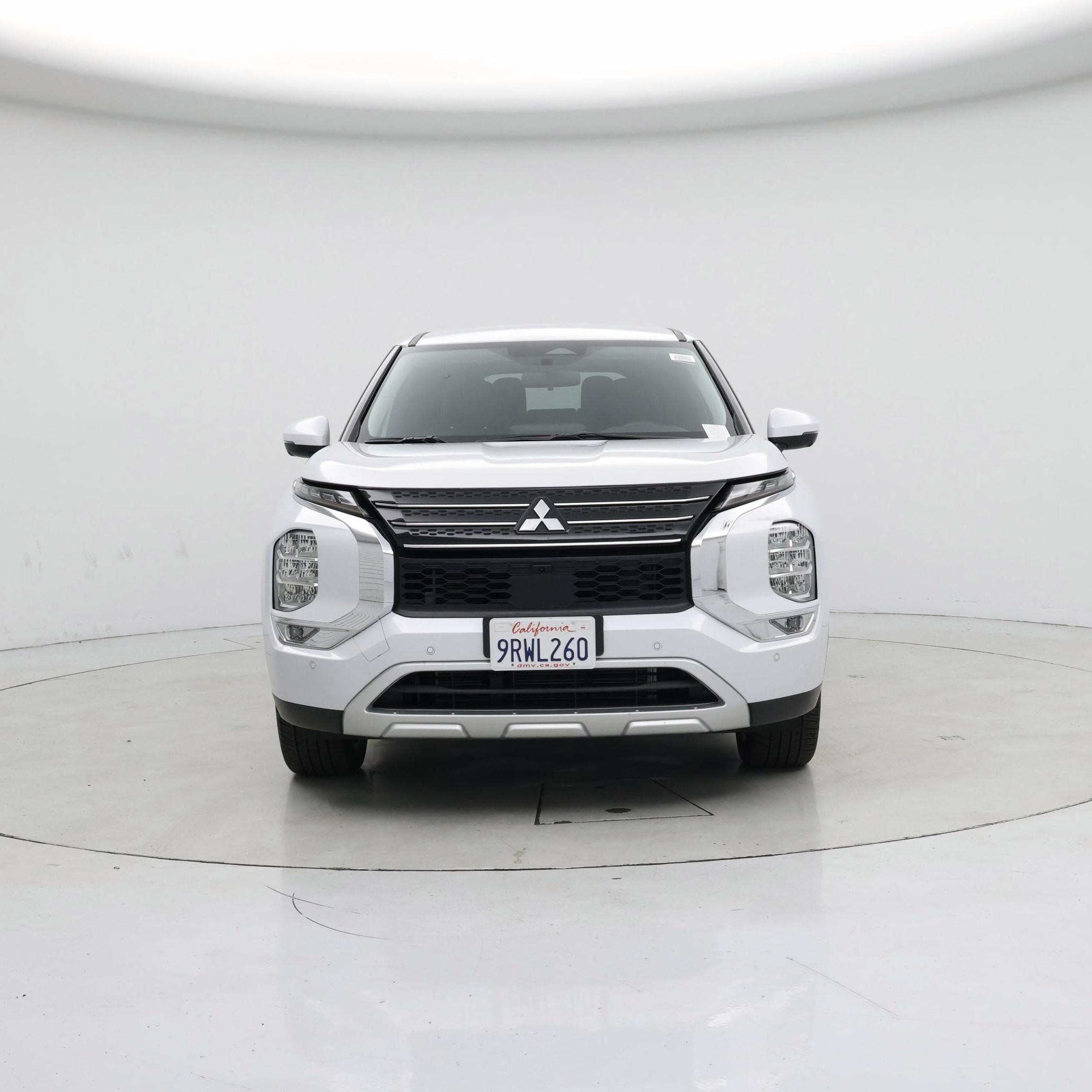 Thumbnail: 2024 Mitsubishi Outlander - 5