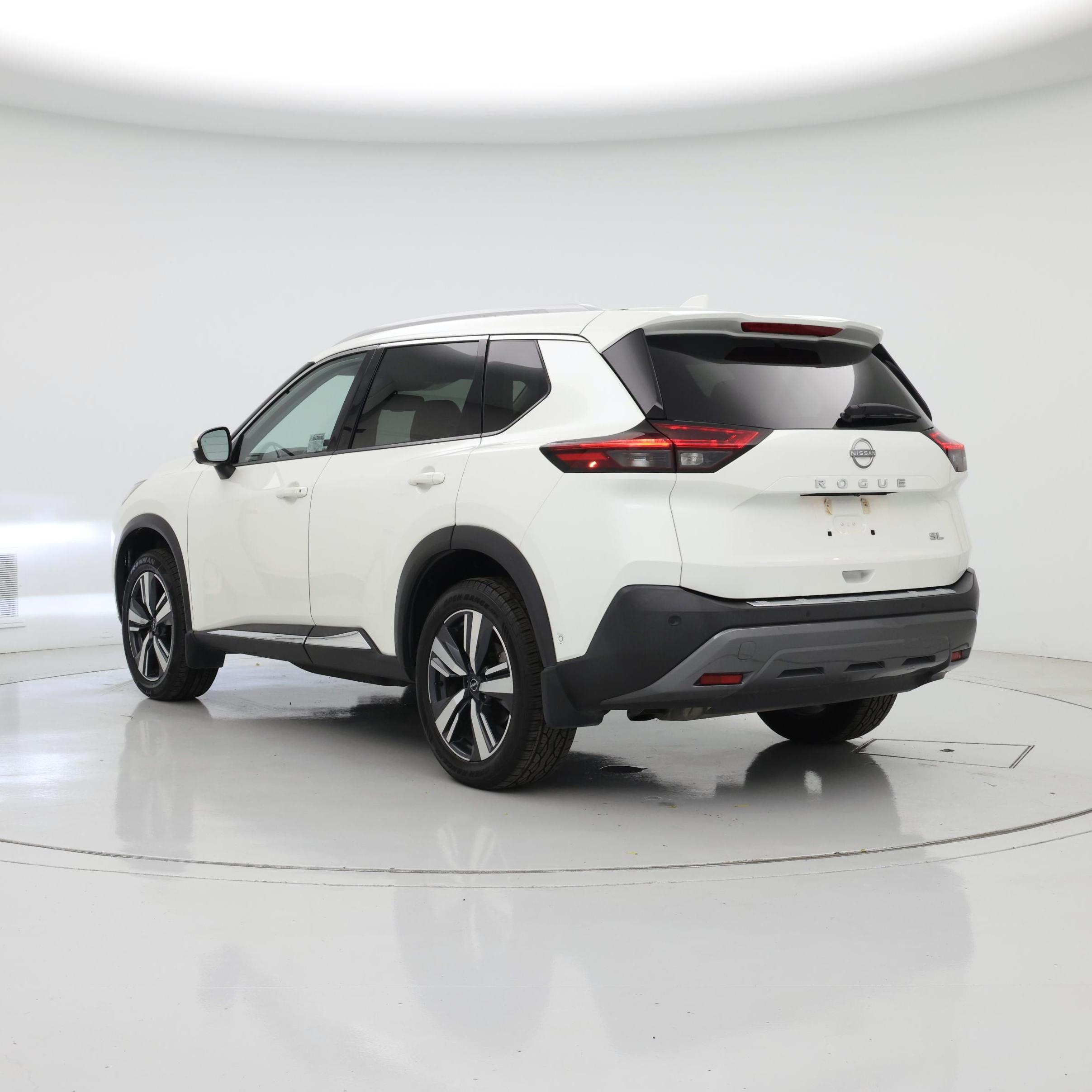 Thumbnail: 2022 Nissan Rogue - 2