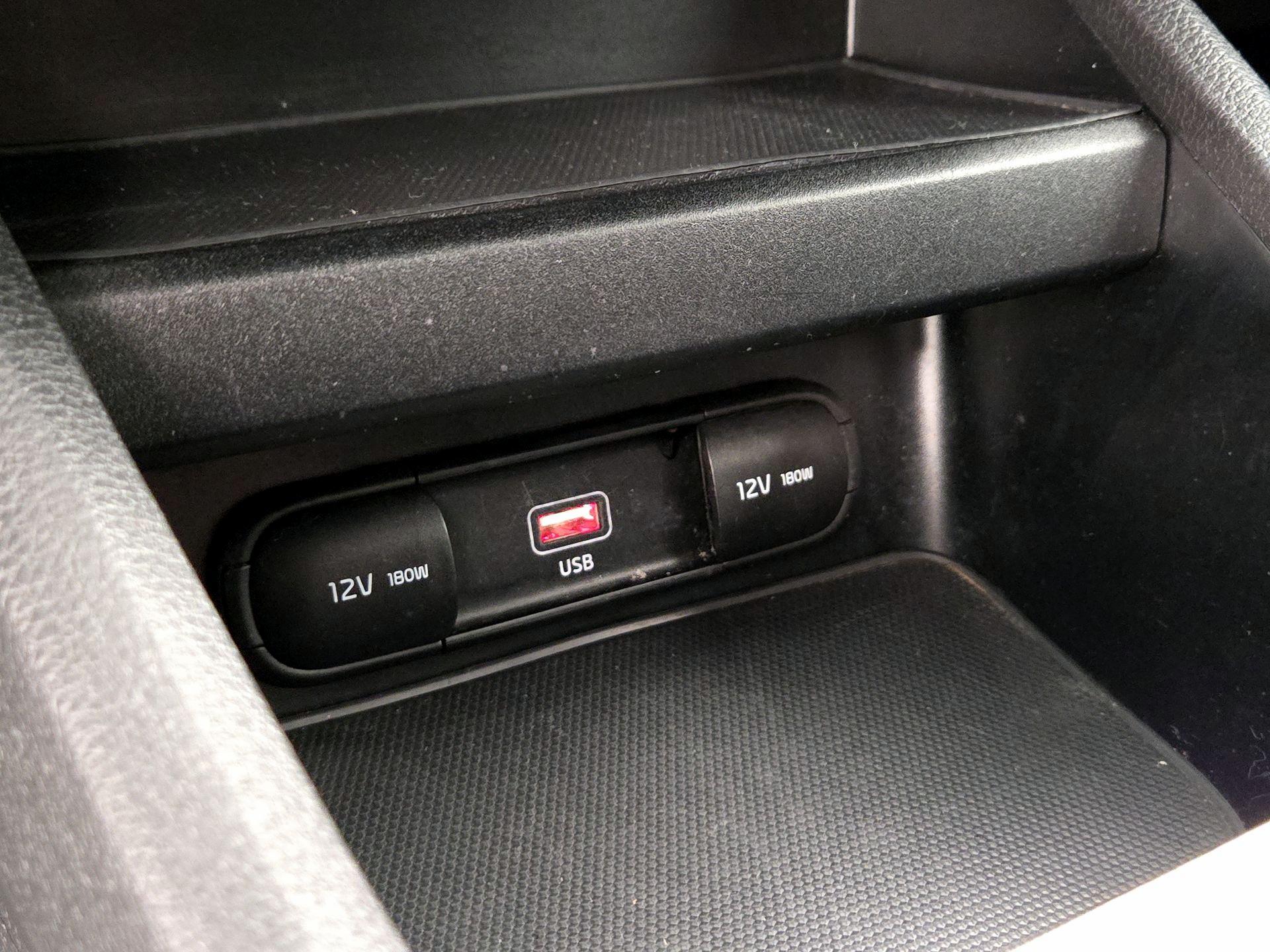 Thumbnail: 2023 Kia Forte - 18