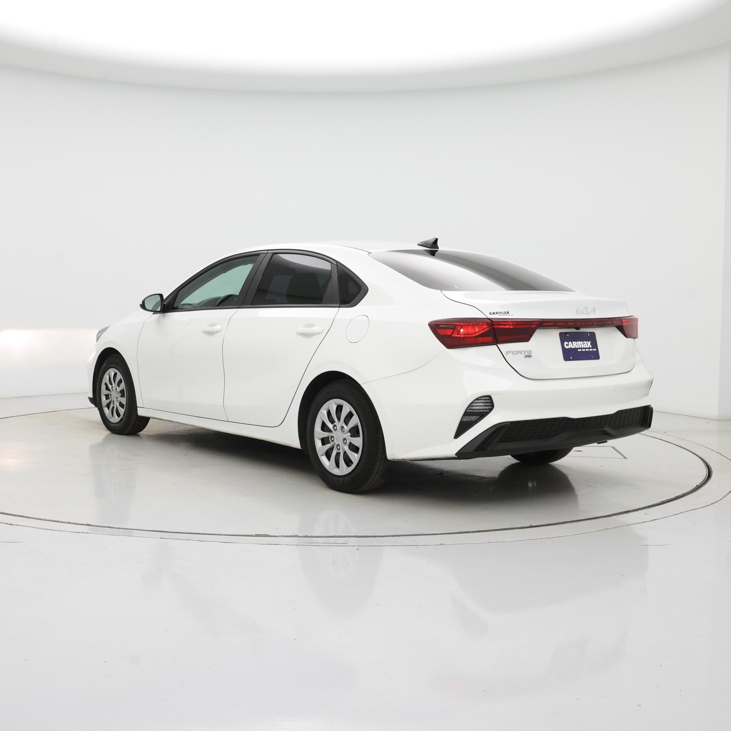 Thumbnail: 2023 Kia Forte - 2