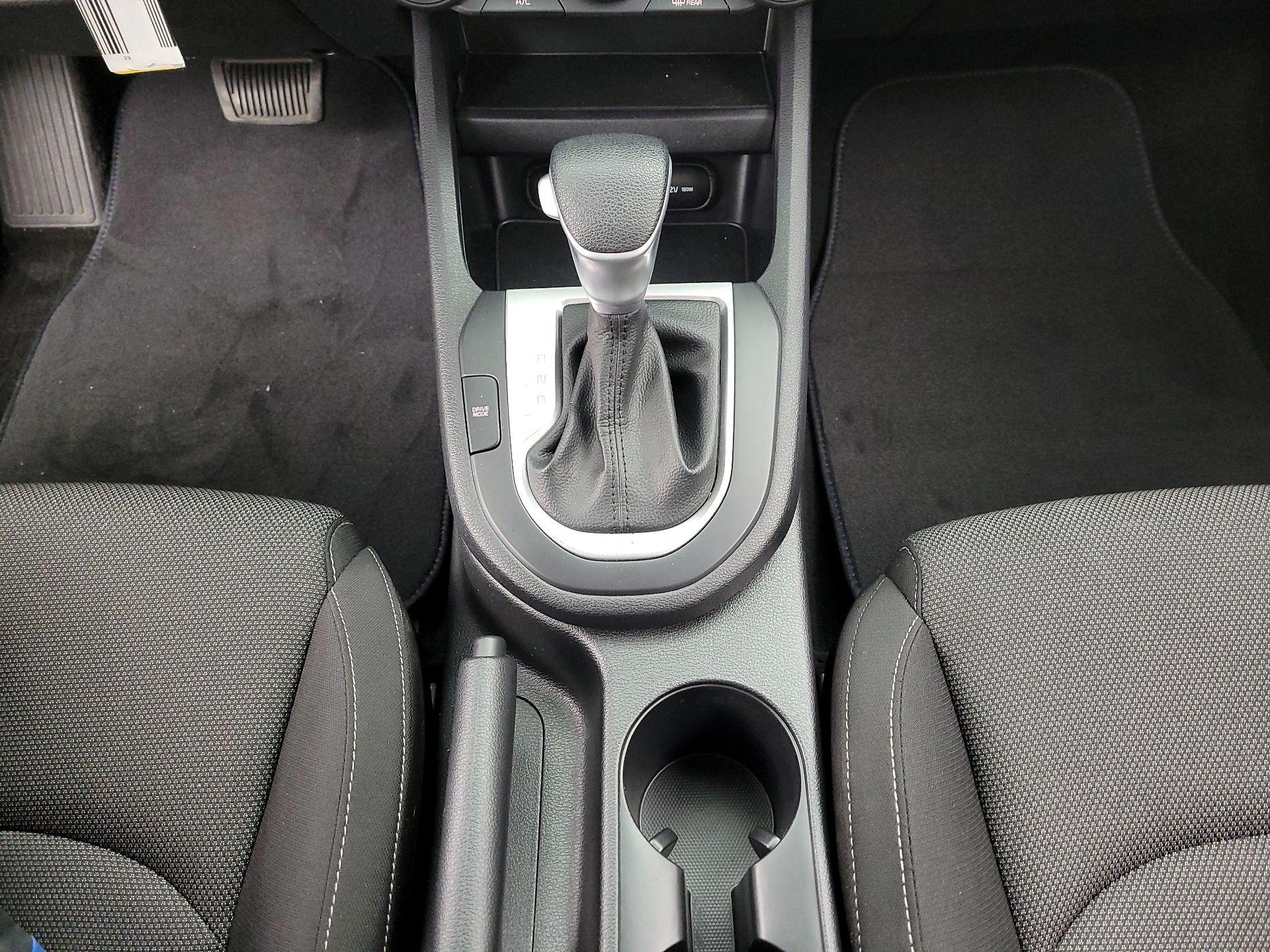 Thumbnail: 2023 Kia Forte - 17