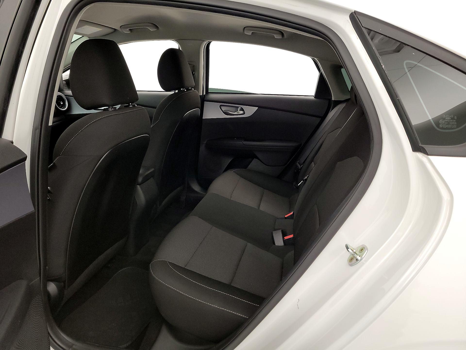 Thumbnail: 2023 Kia Forte - 19