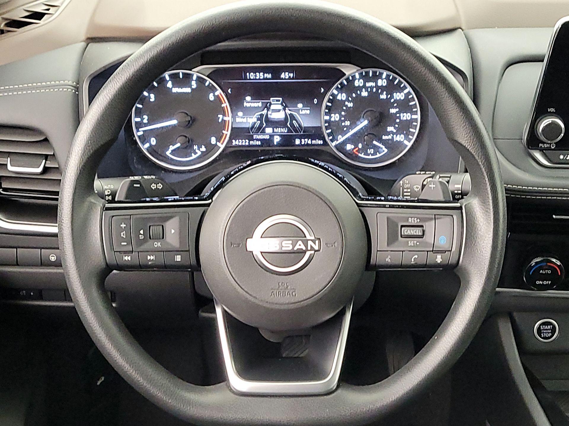 Thumbnail: 2022 Nissan Rogue - 10