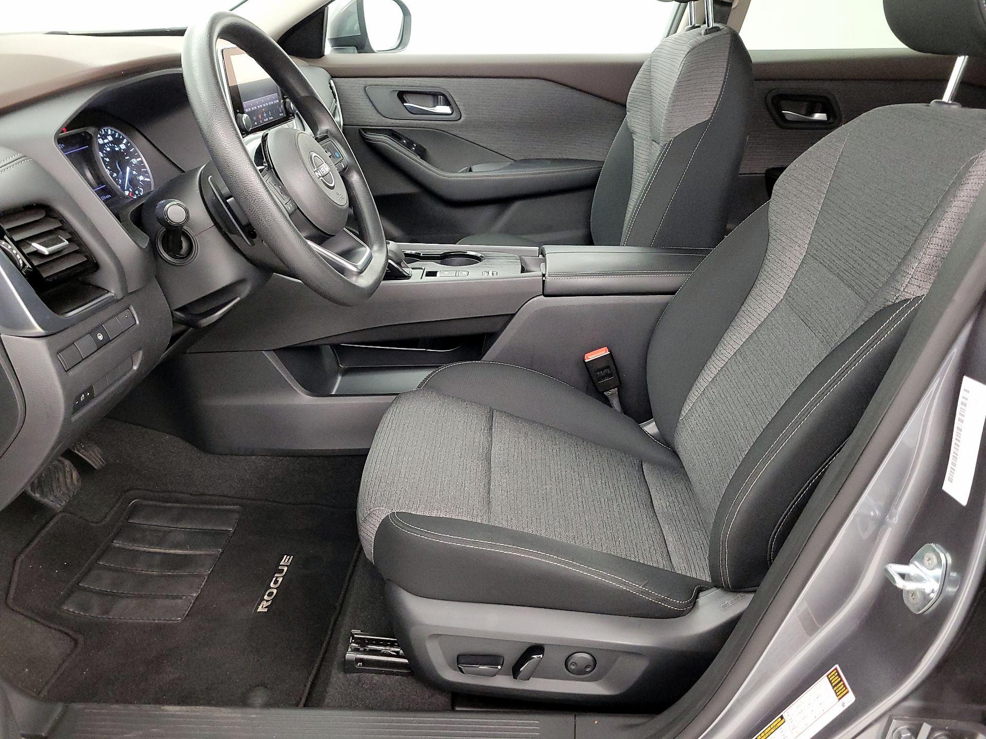 Thumbnail: 2022 Nissan Rogue - 11