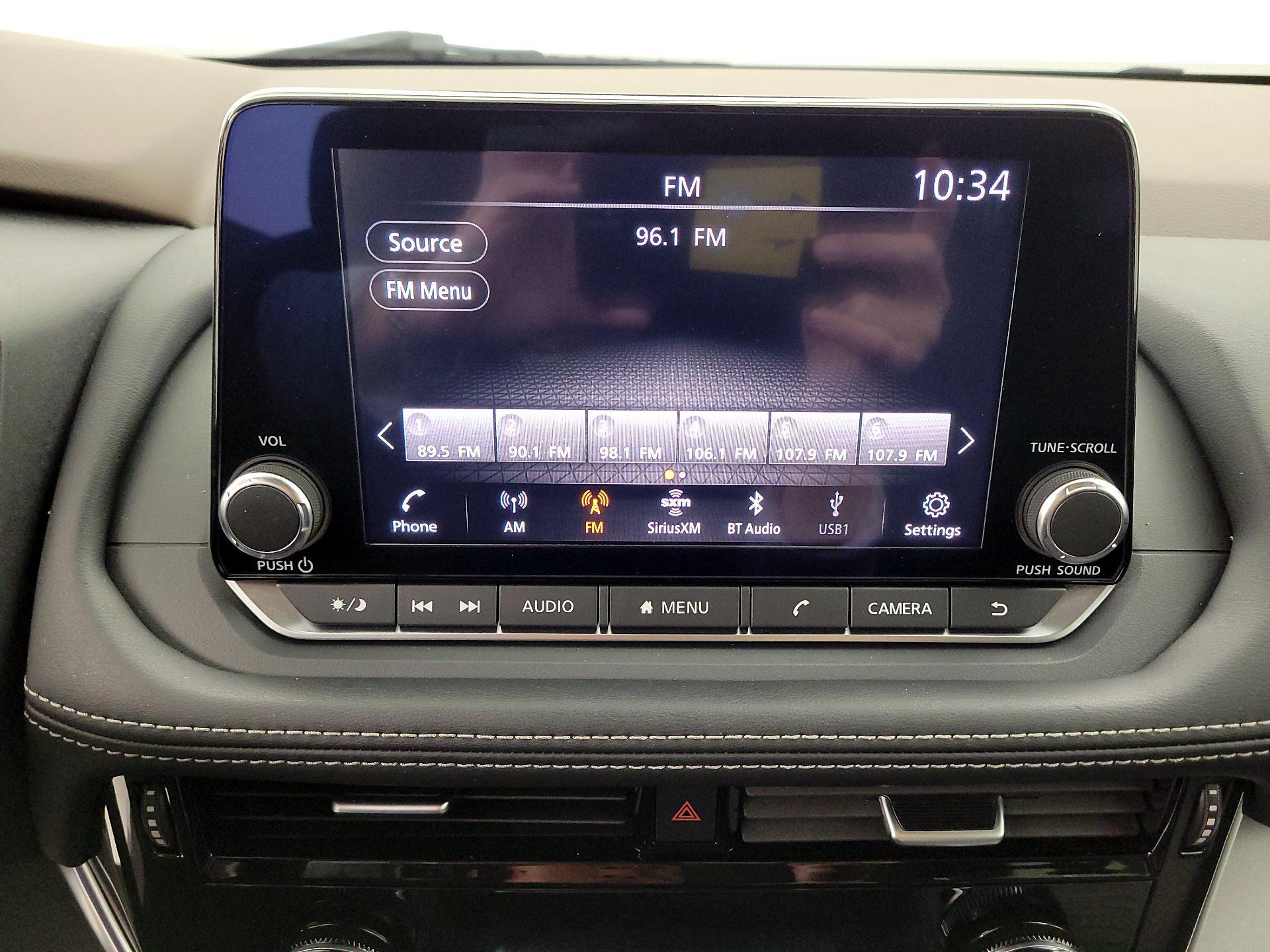 Thumbnail: 2022 Nissan Rogue - 15