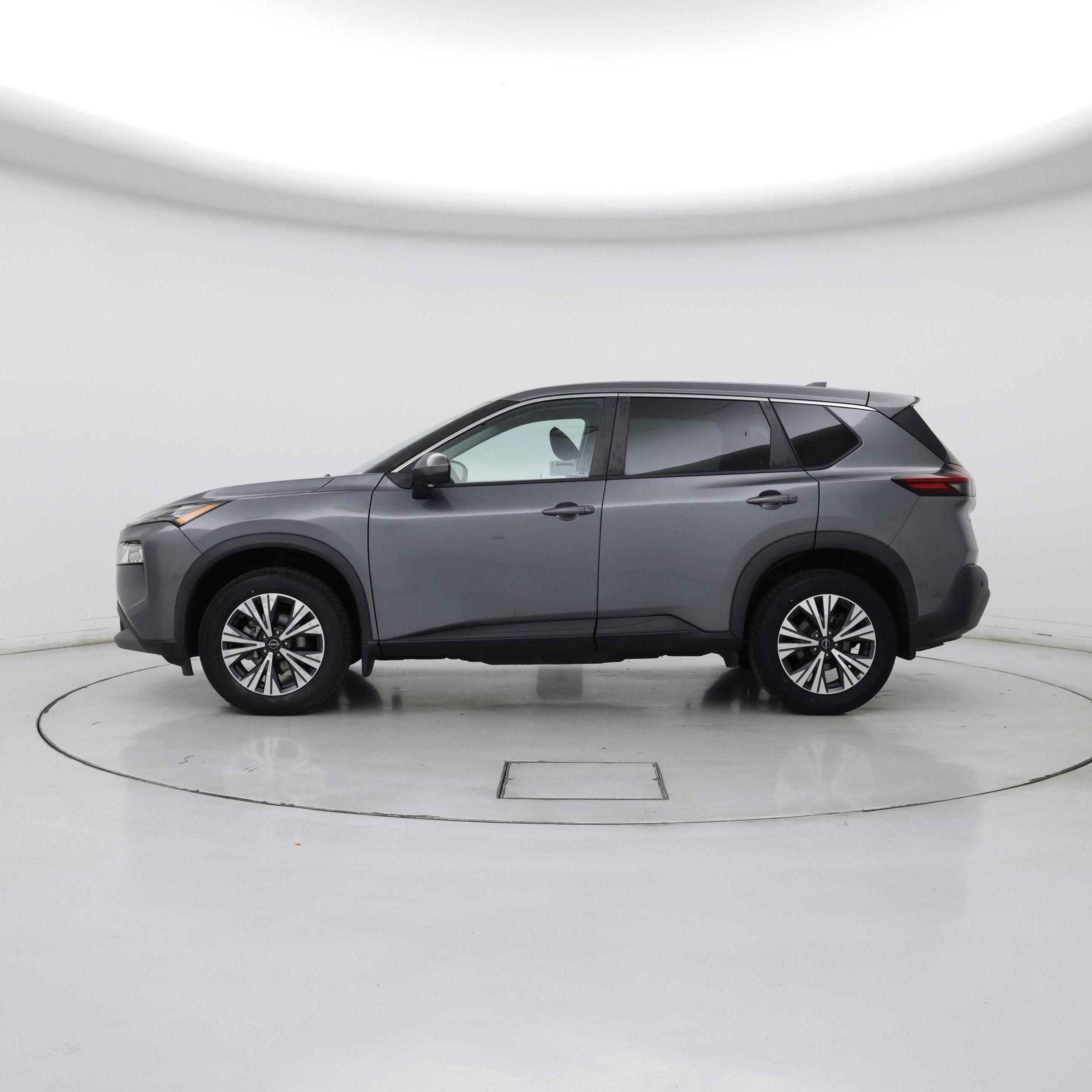 Thumbnail: 2022 Nissan Rogue - 3