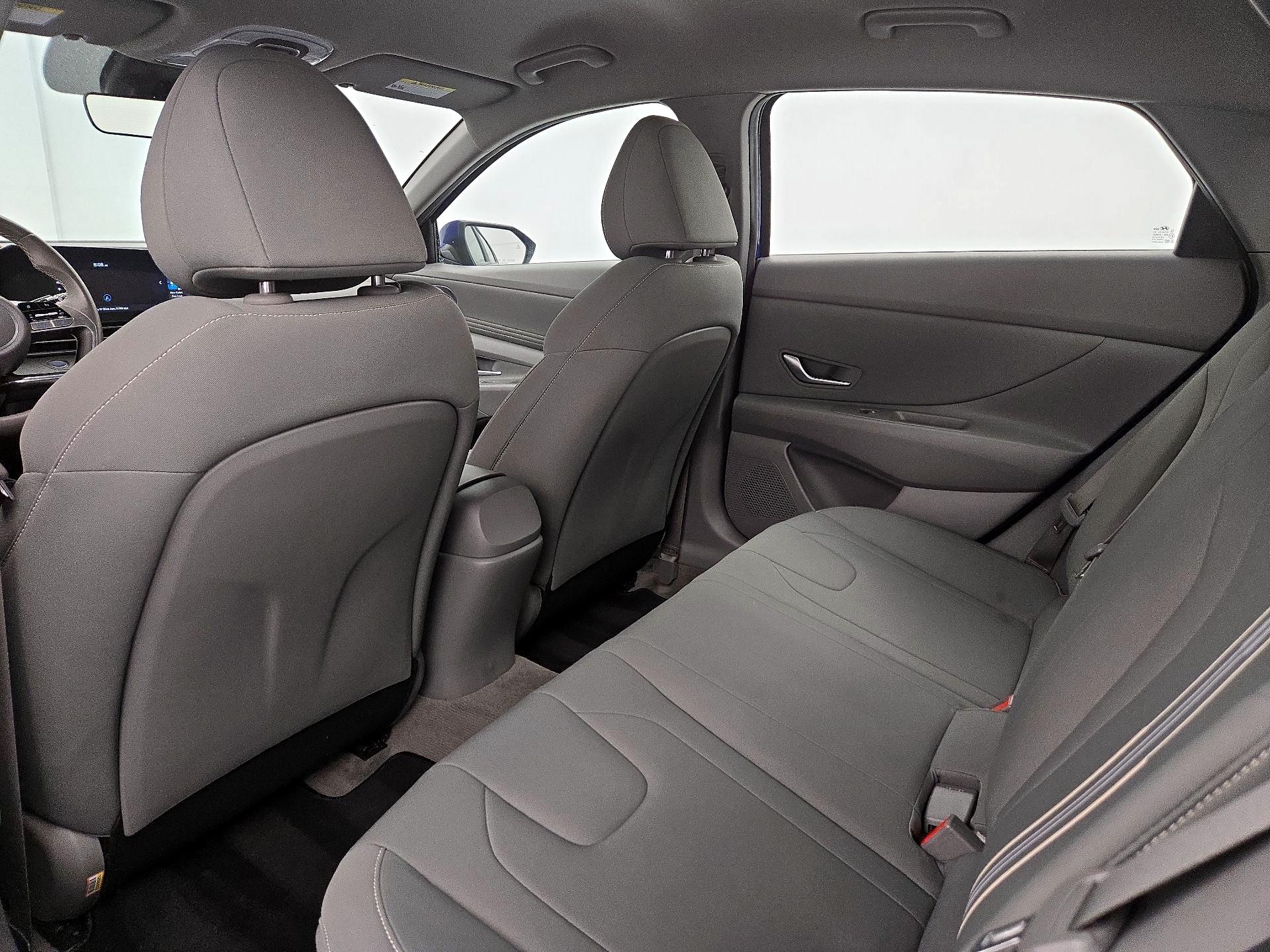 Thumbnail: 2023 Hyundai Elantra - 20