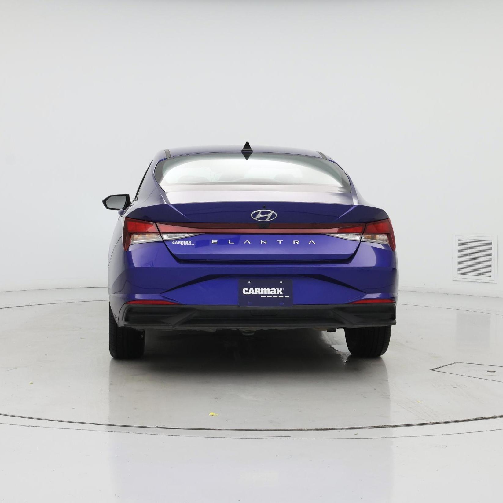 Thumbnail: 2023 Hyundai Elantra - 6