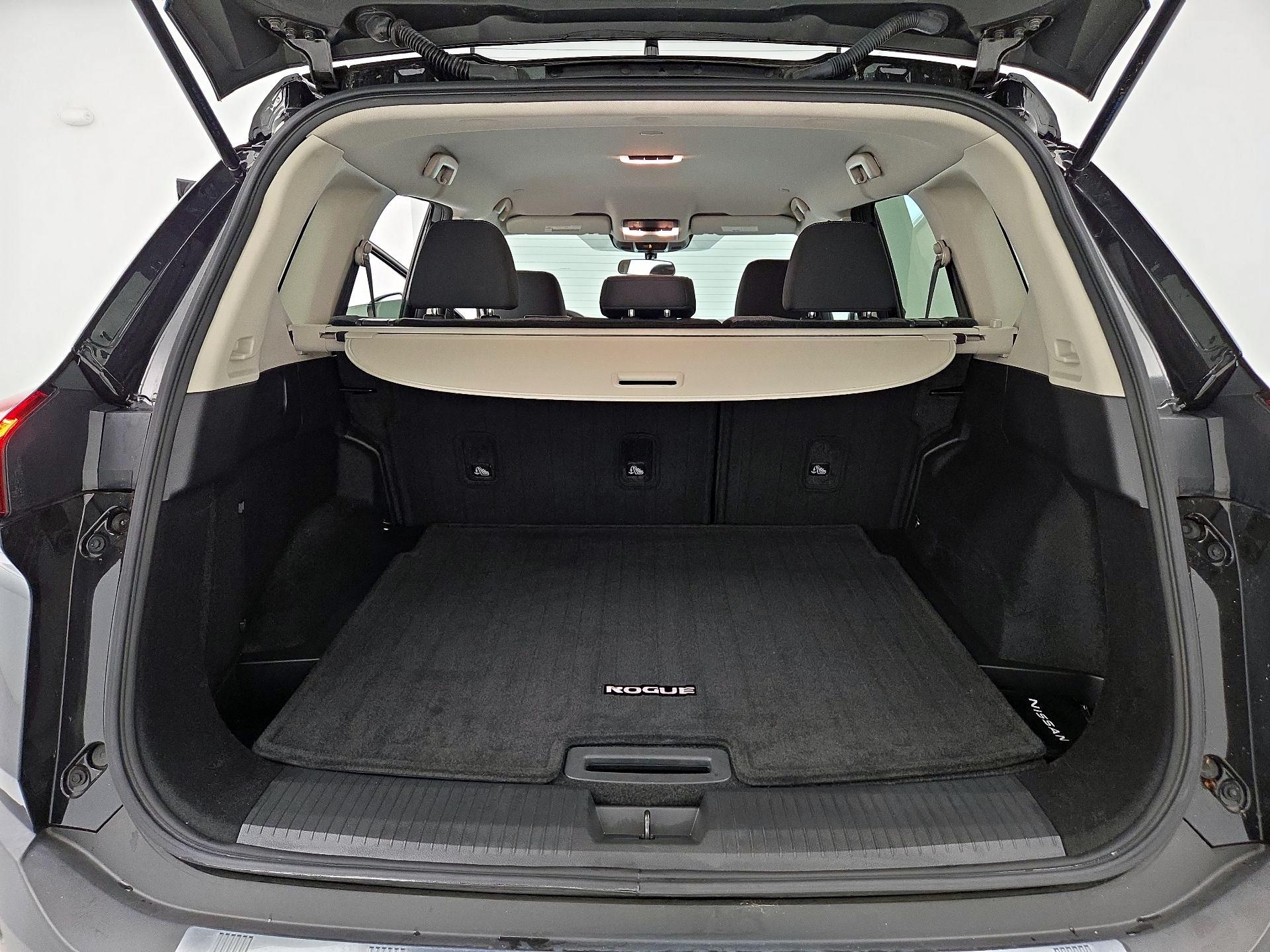 Thumbnail: 2023 Nissan Rogue - 20