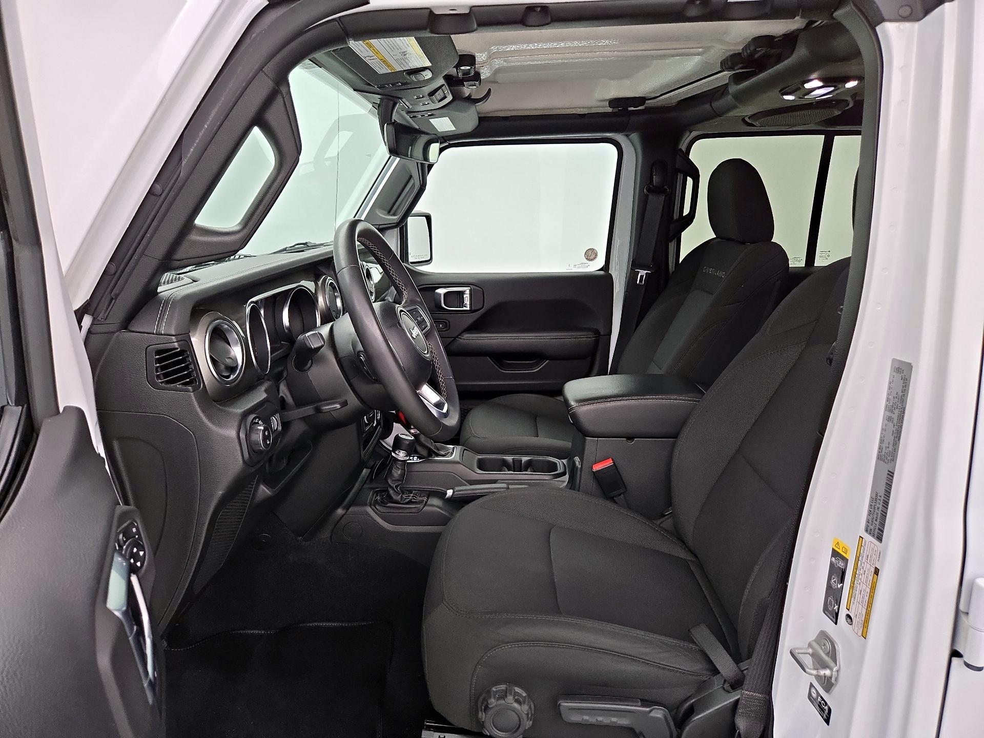 Thumbnail: 2023 Jeep Gladiator - 11