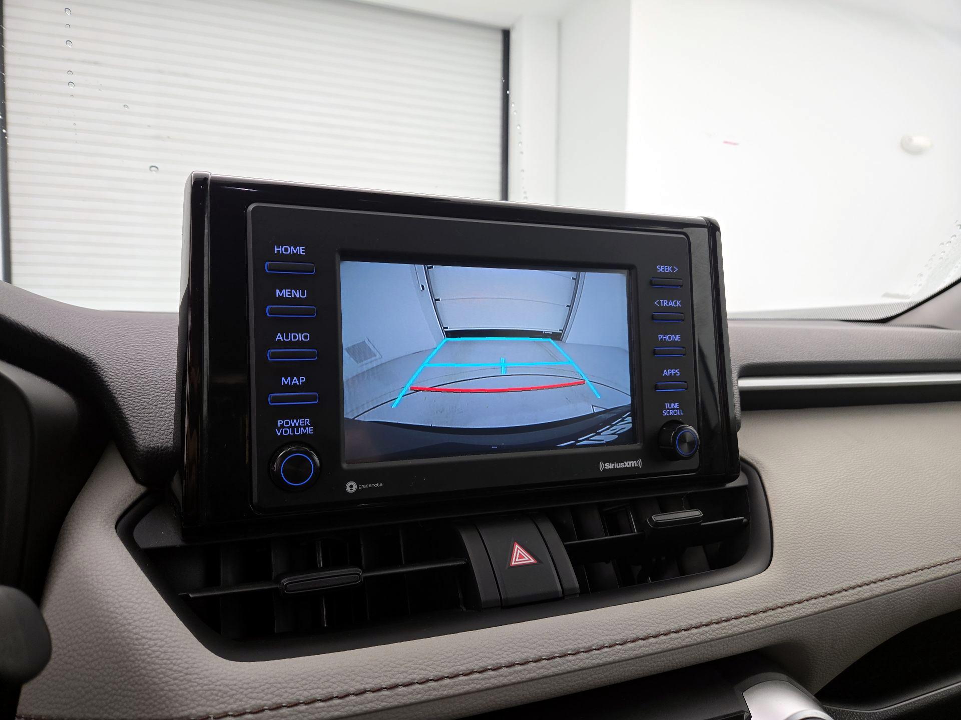 Thumbnail: 2022 Toyota RAV4 - 14