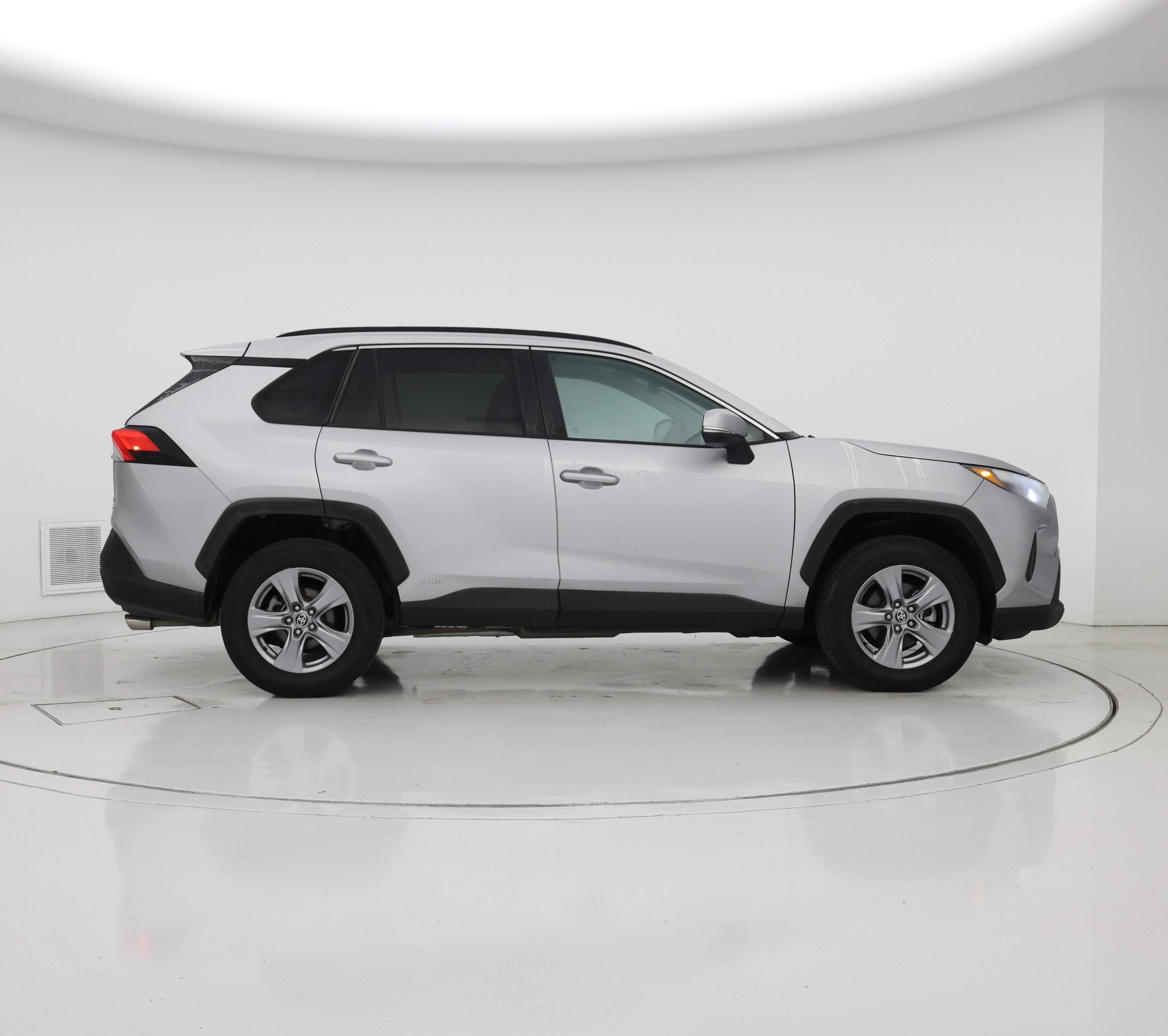 Thumbnail: 2022 Toyota RAV4 - 7