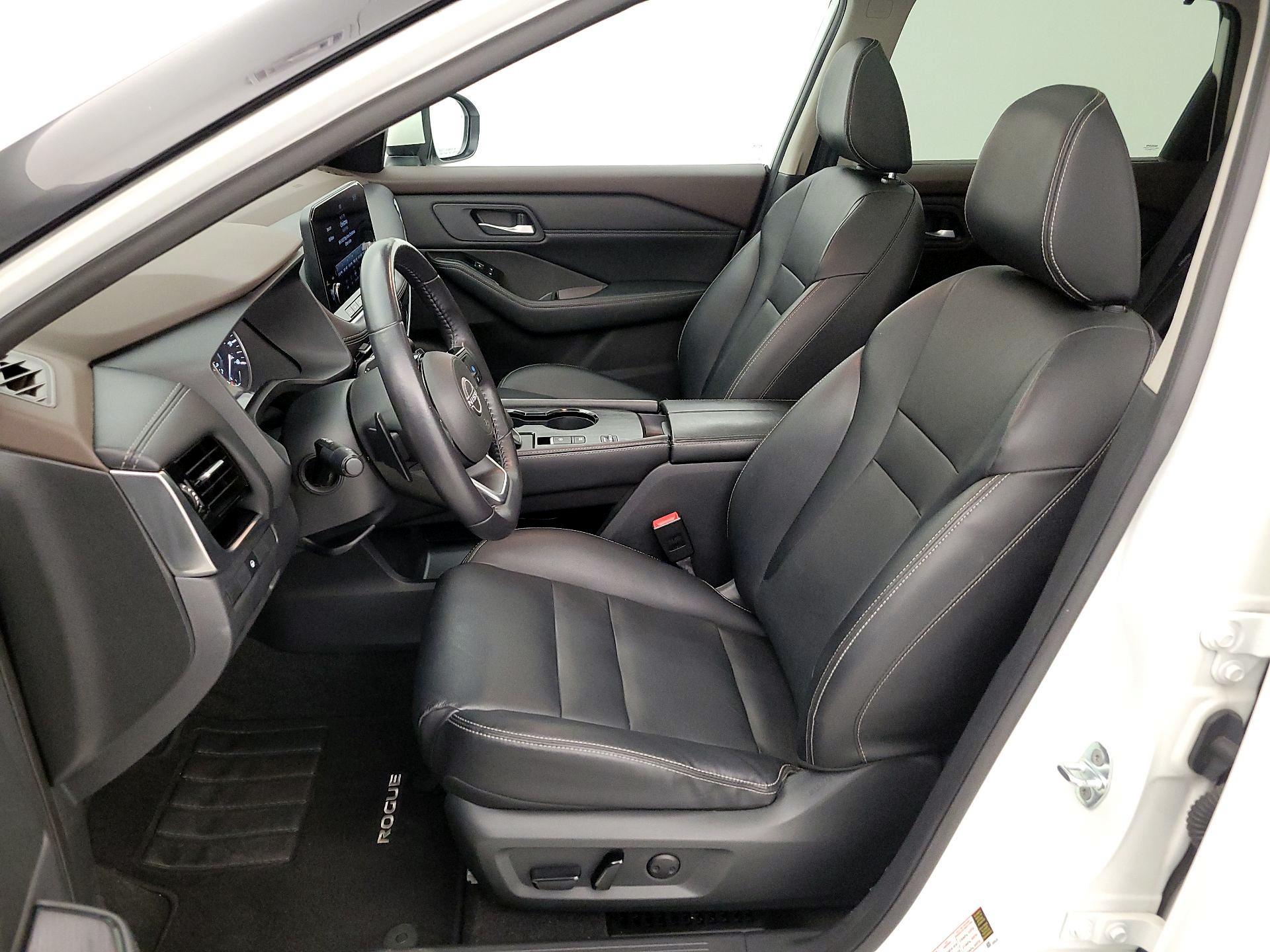 Thumbnail: 2023 Nissan Rogue - 11