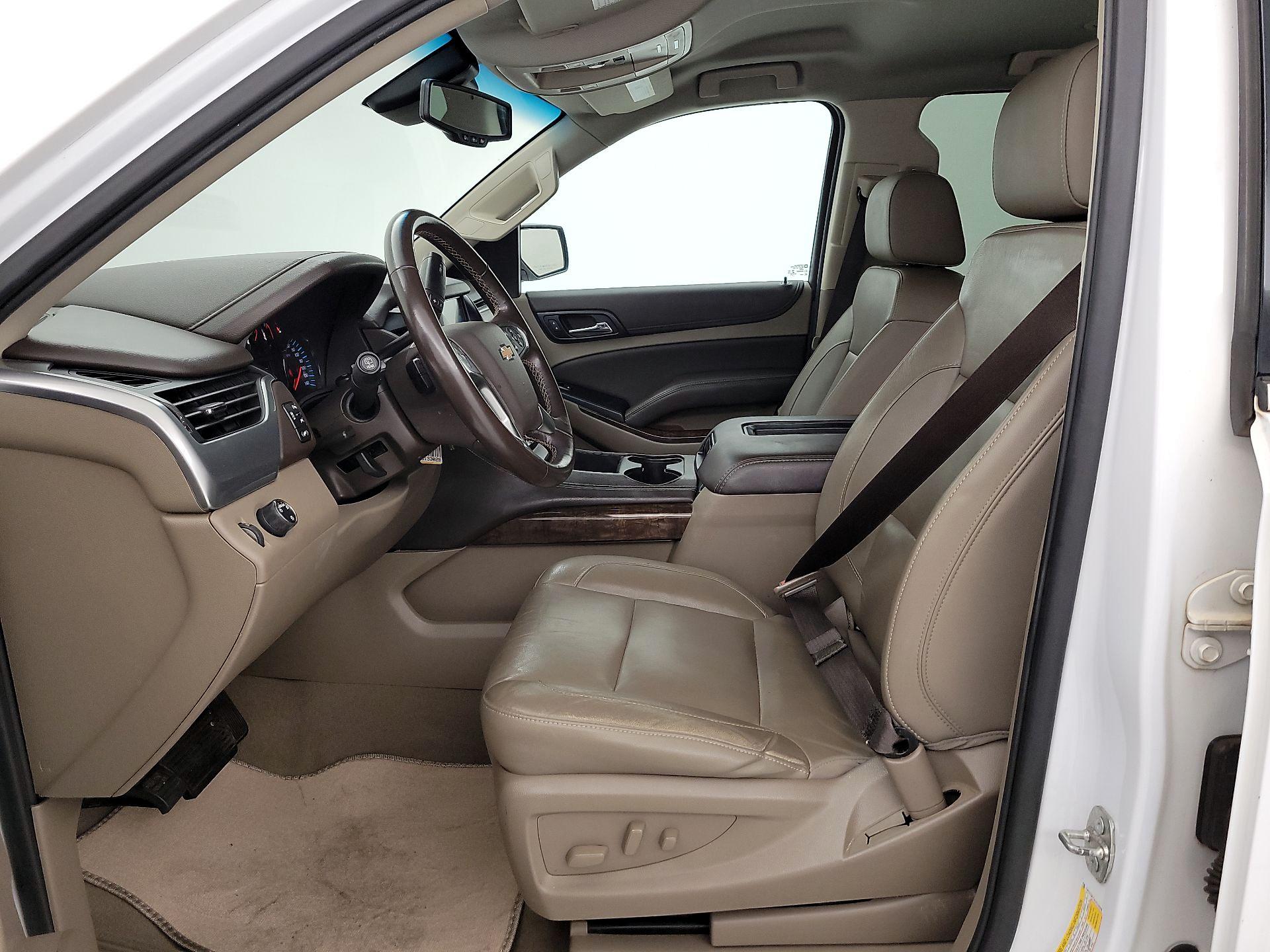 Thumbnail: 2020 Chevrolet Tahoe - 11