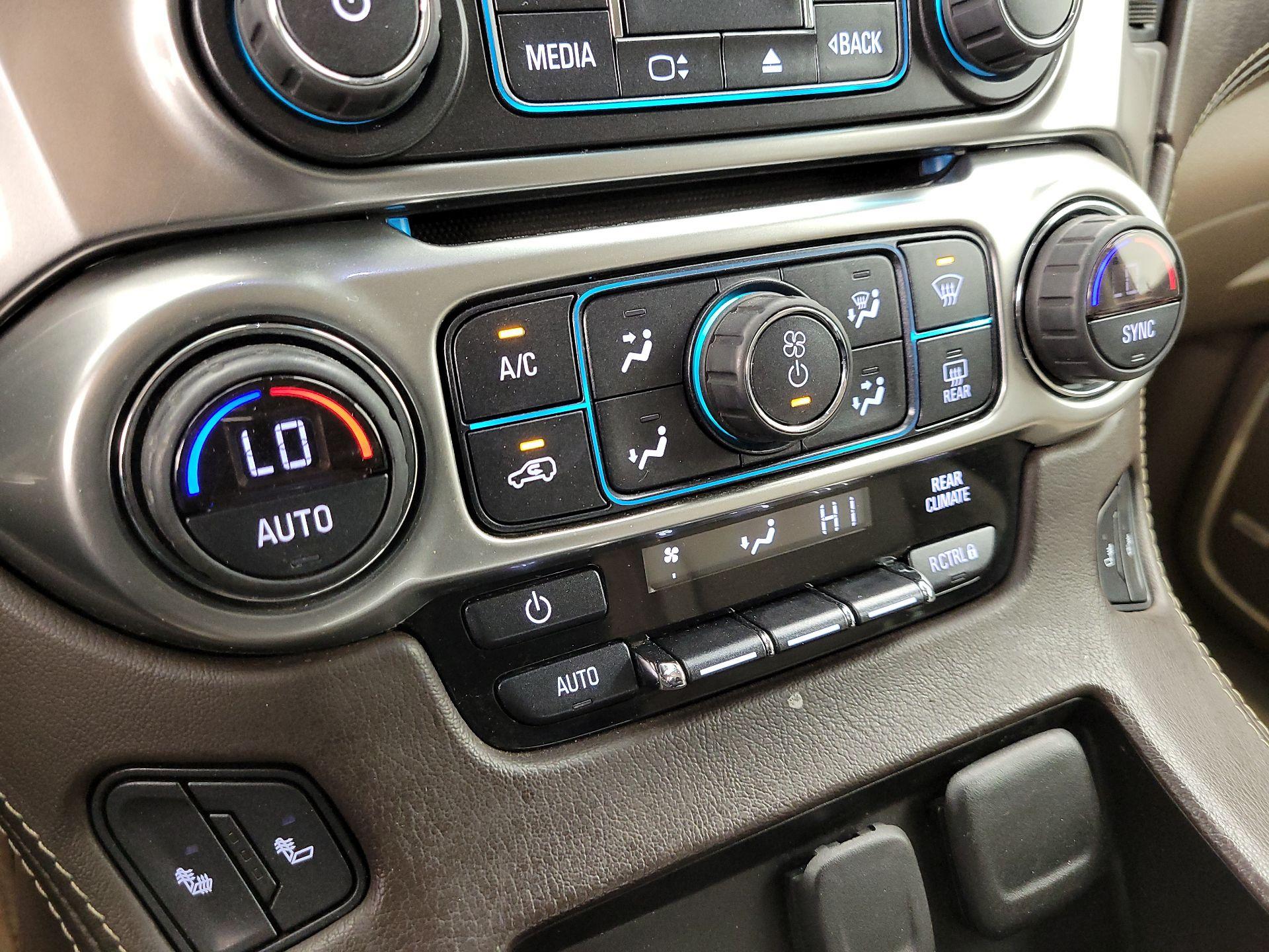 Thumbnail: 2020 Chevrolet Tahoe - 16