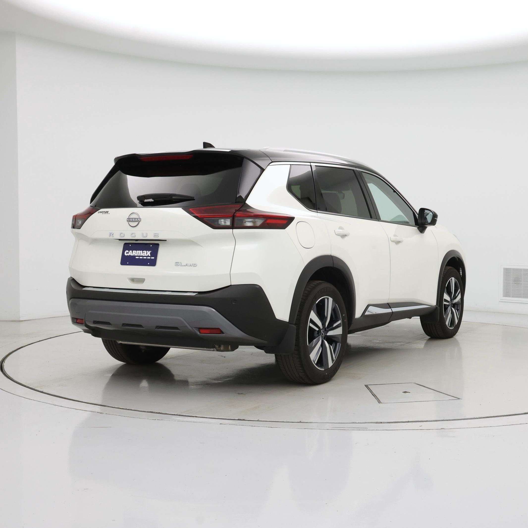 Thumbnail: 2023 Nissan Rogue - 8