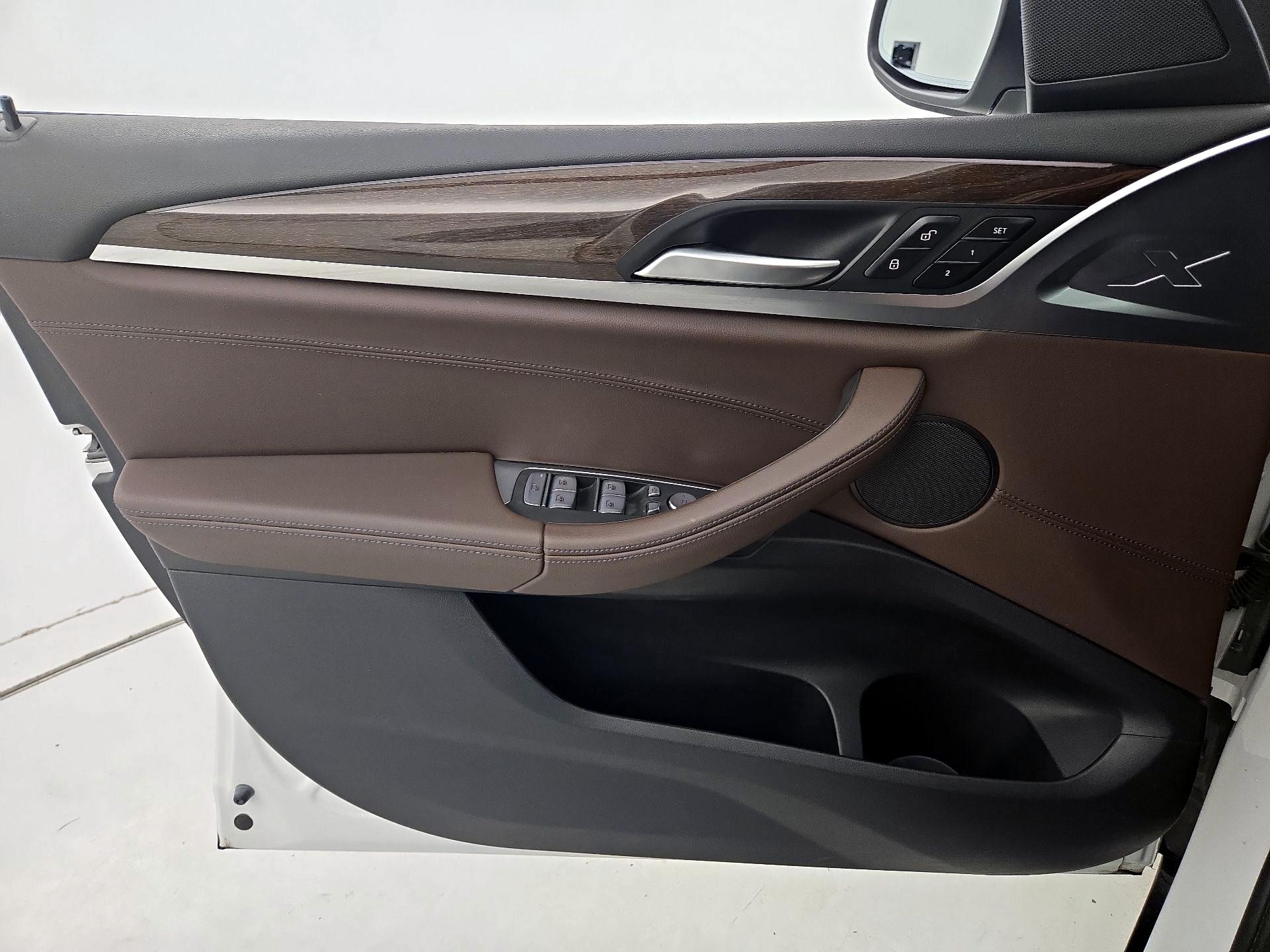 Thumbnail: 2022 BMW X3 - 12