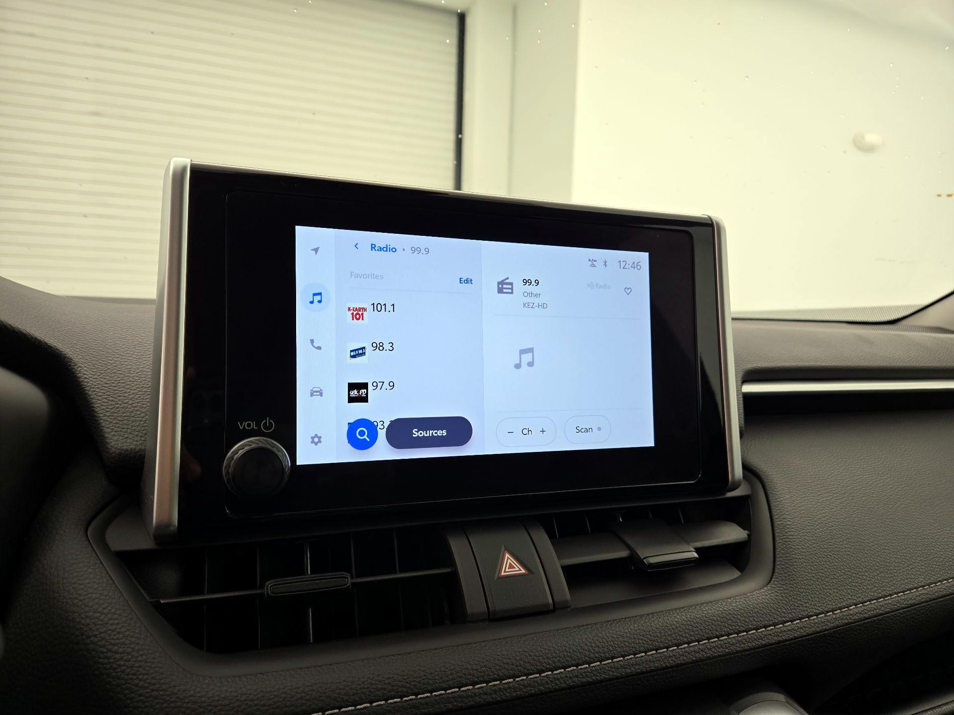 Thumbnail: 2024 Toyota RAV4 - 15