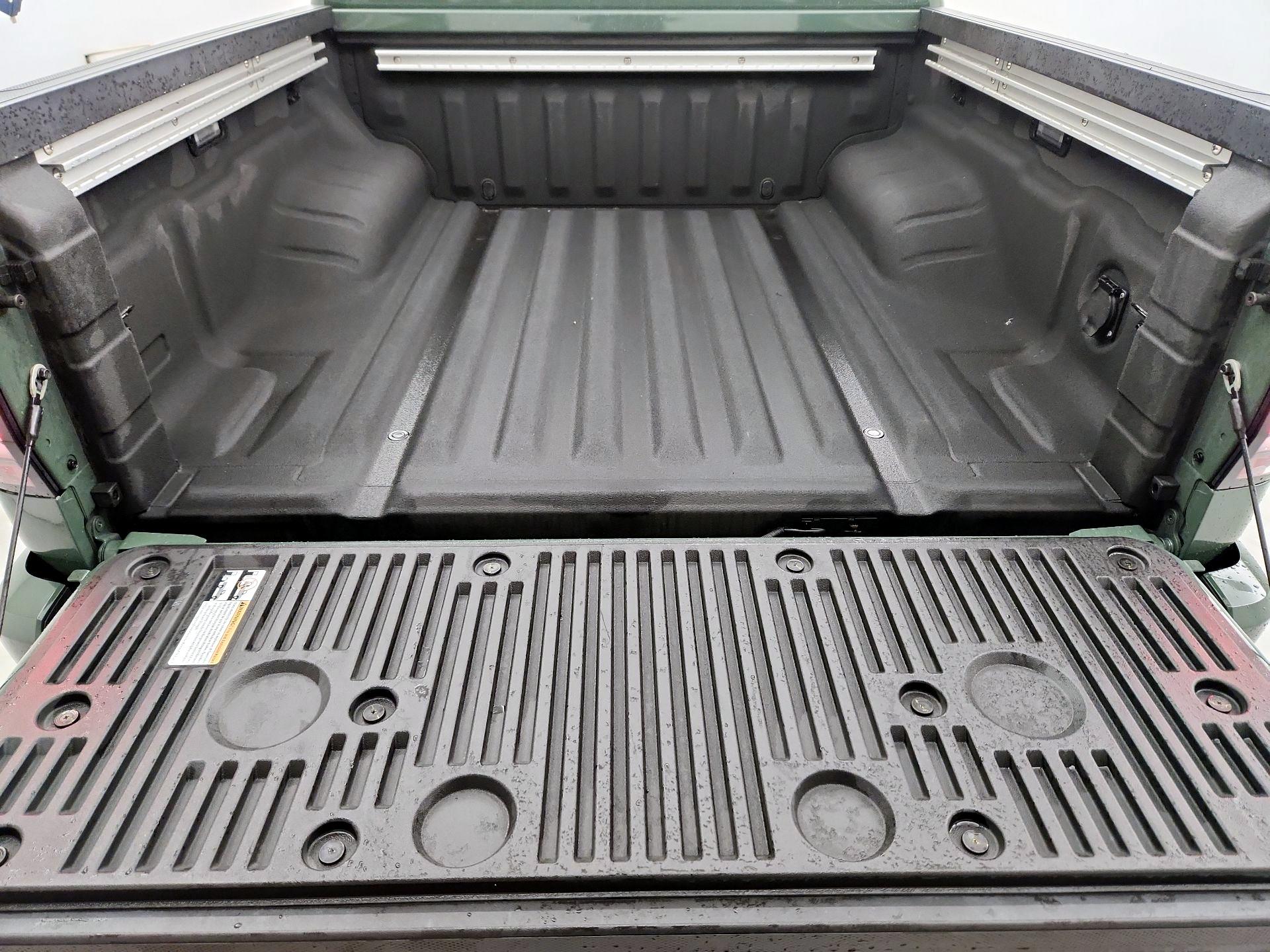 Thumbnail: 2024 Nissan Frontier - 20