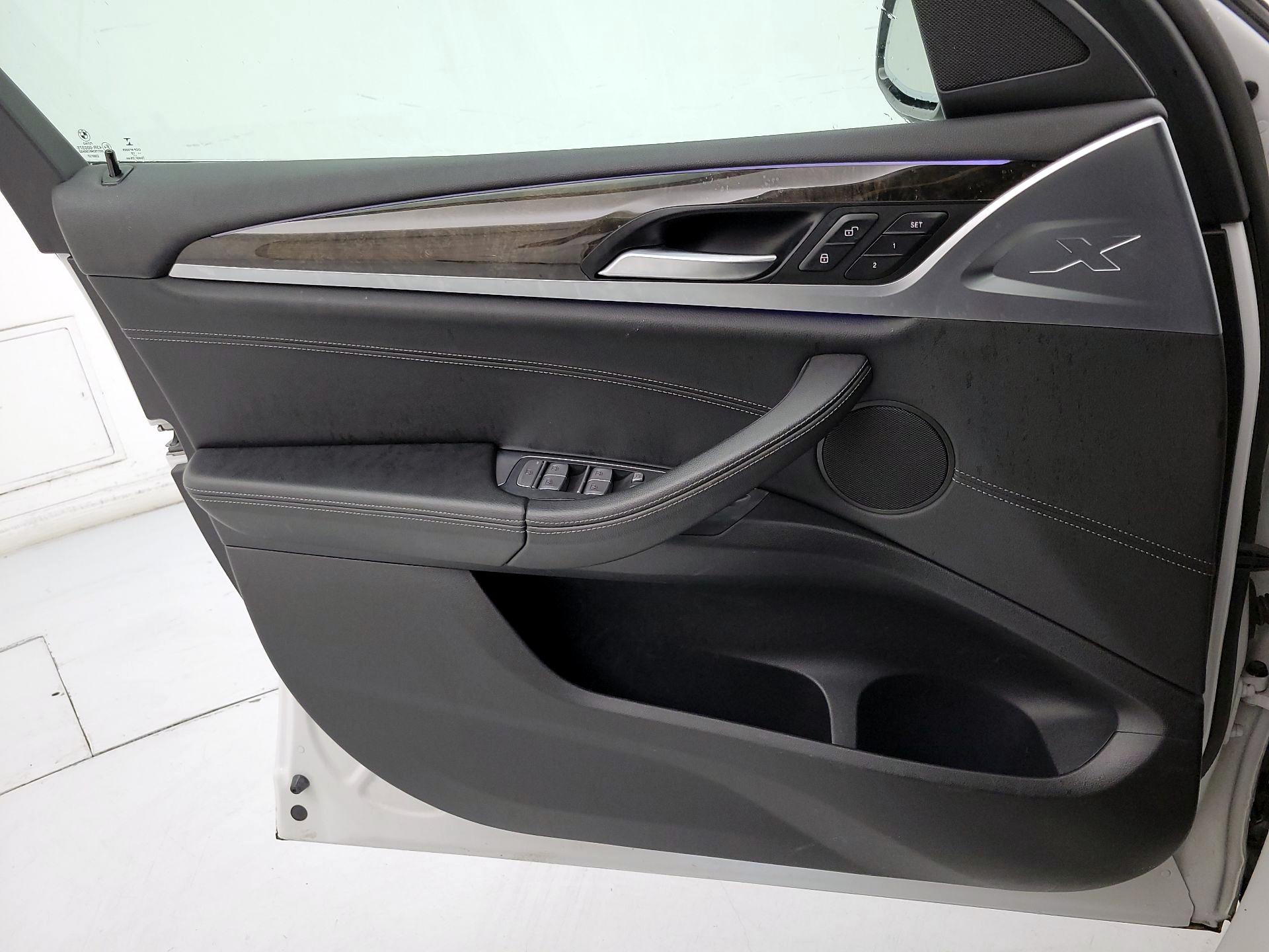 Thumbnail: 2020 BMW X4 - 12