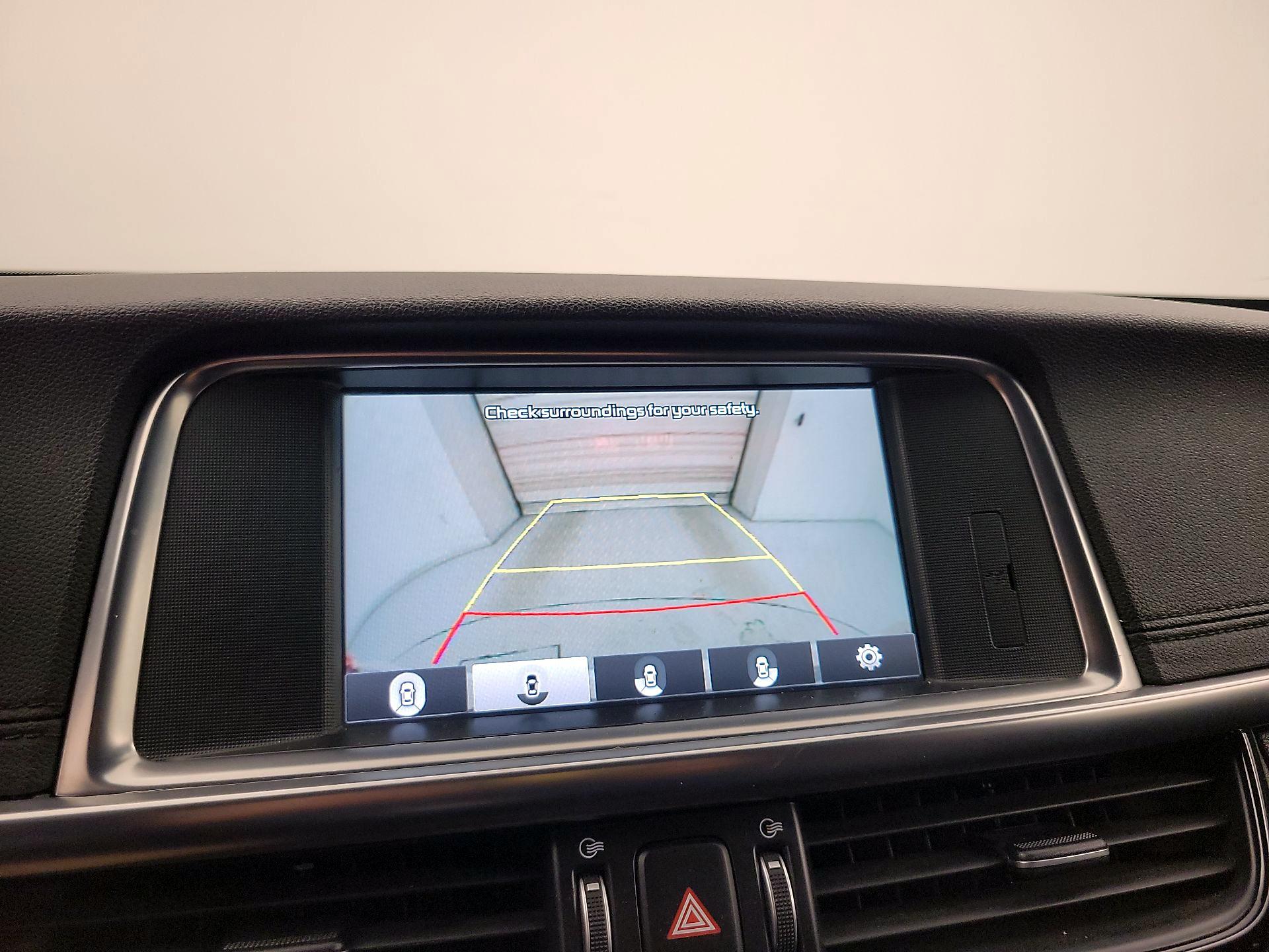 Thumbnail: 2016 Kia Optima - 15