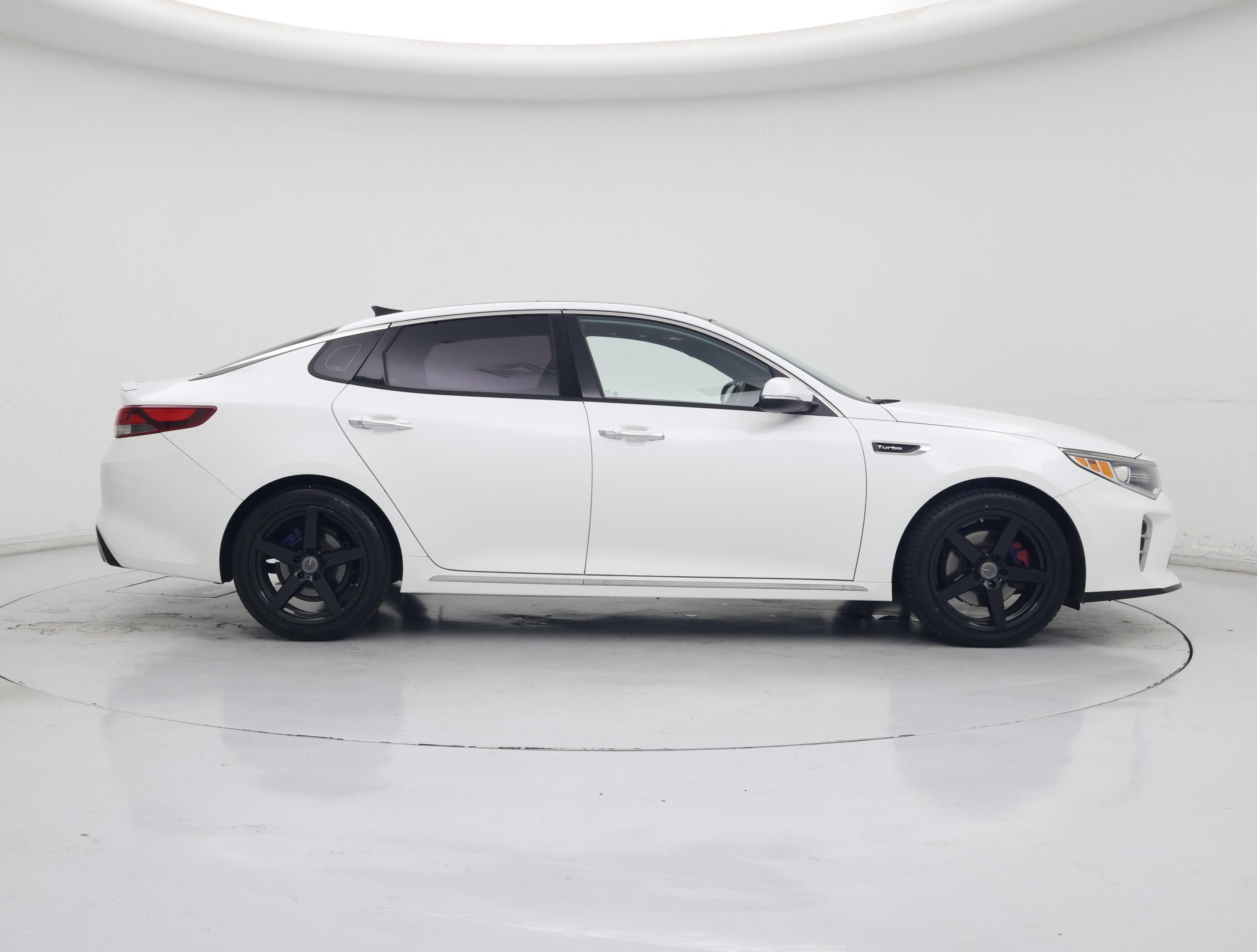 Thumbnail: 2016 Kia Optima - 7