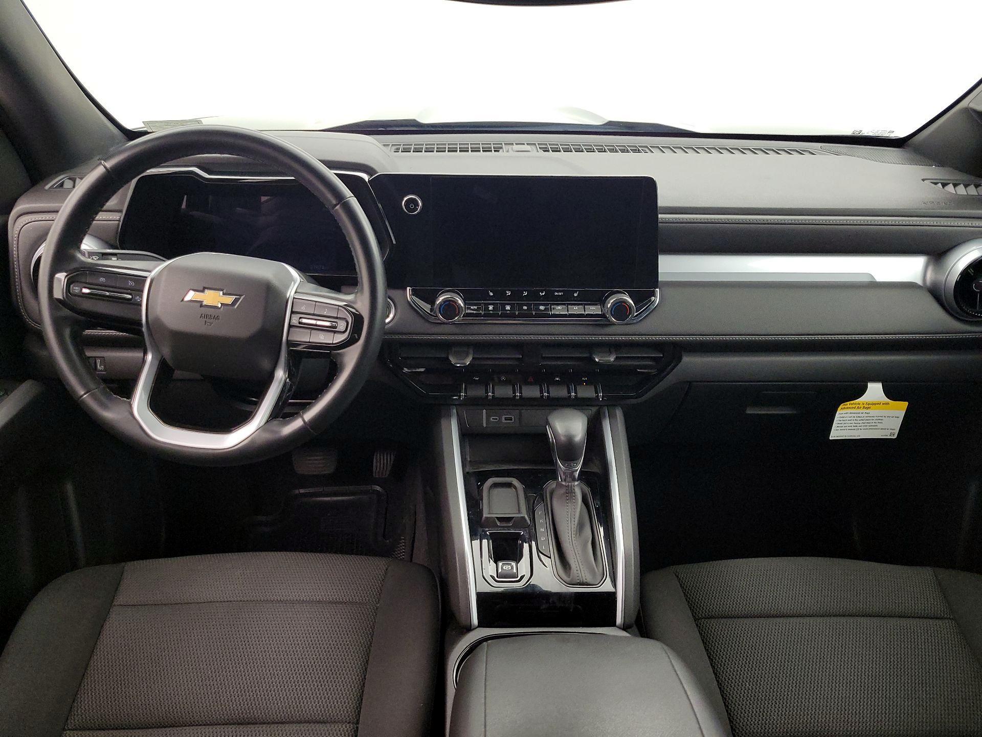 Thumbnail: 2023 Chevrolet Colorado - 9