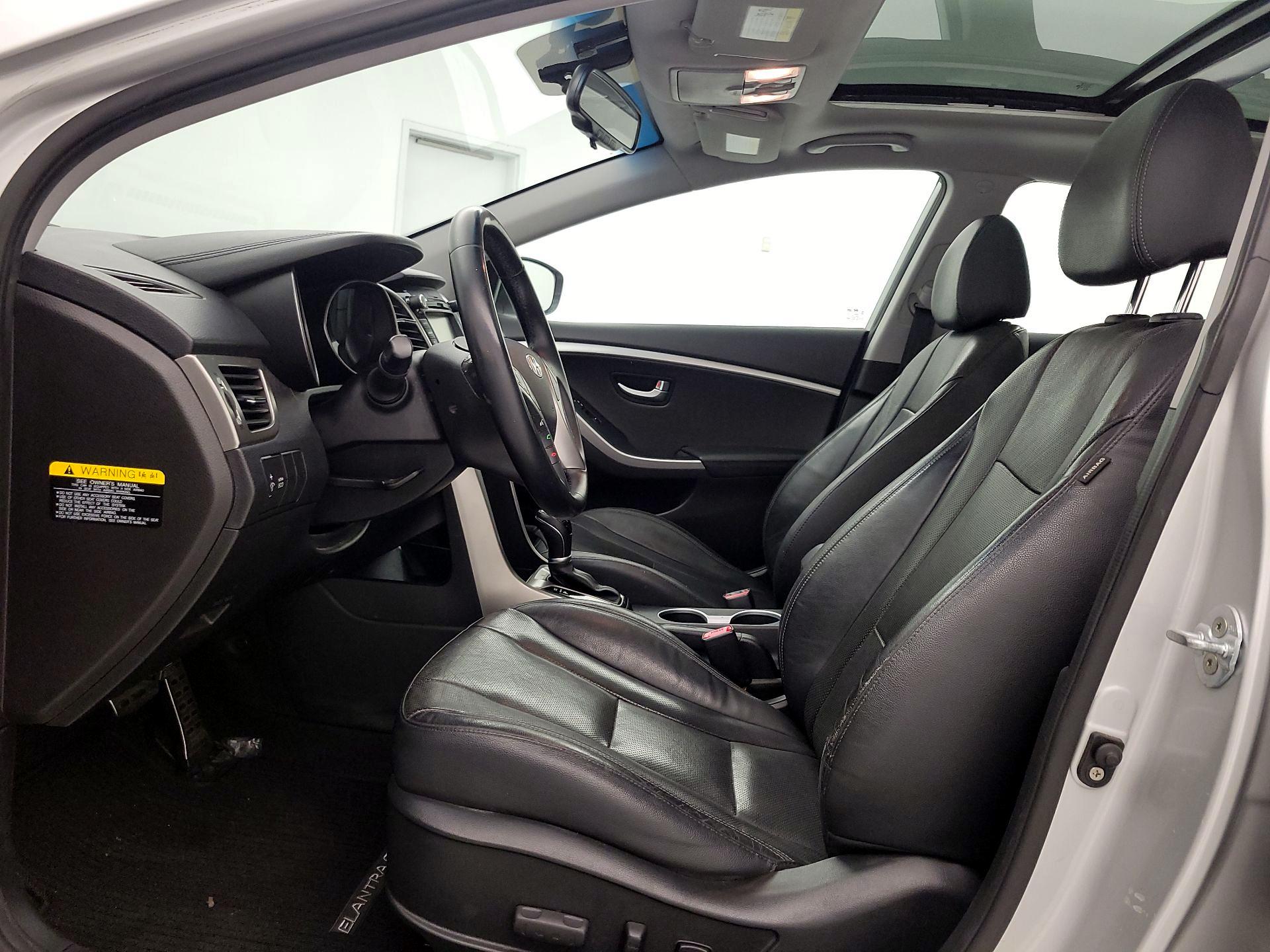 Thumbnail: 2016 Hyundai Elantra - 11