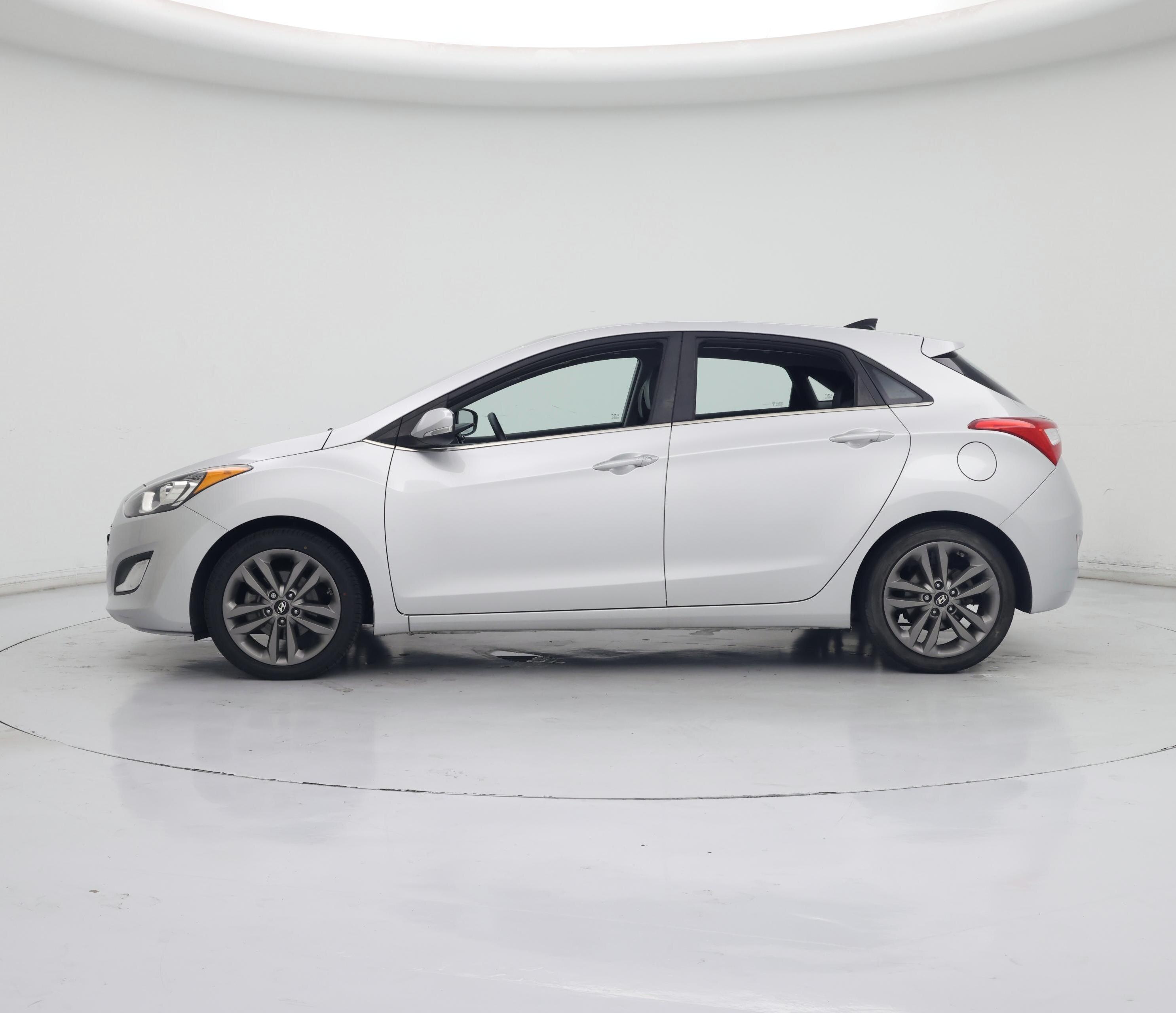 Thumbnail: 2016 Hyundai Elantra - 3