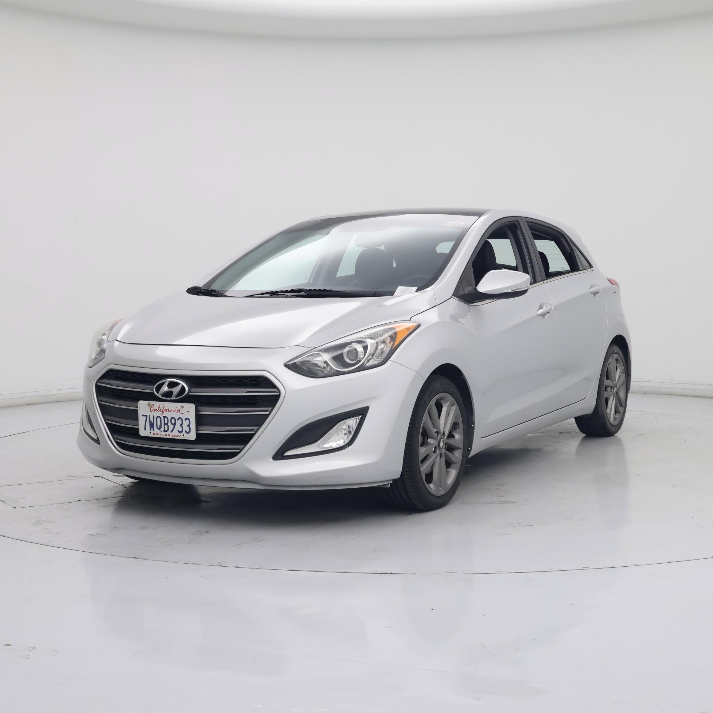 Thumbnail: 2016 Hyundai Elantra - 4
