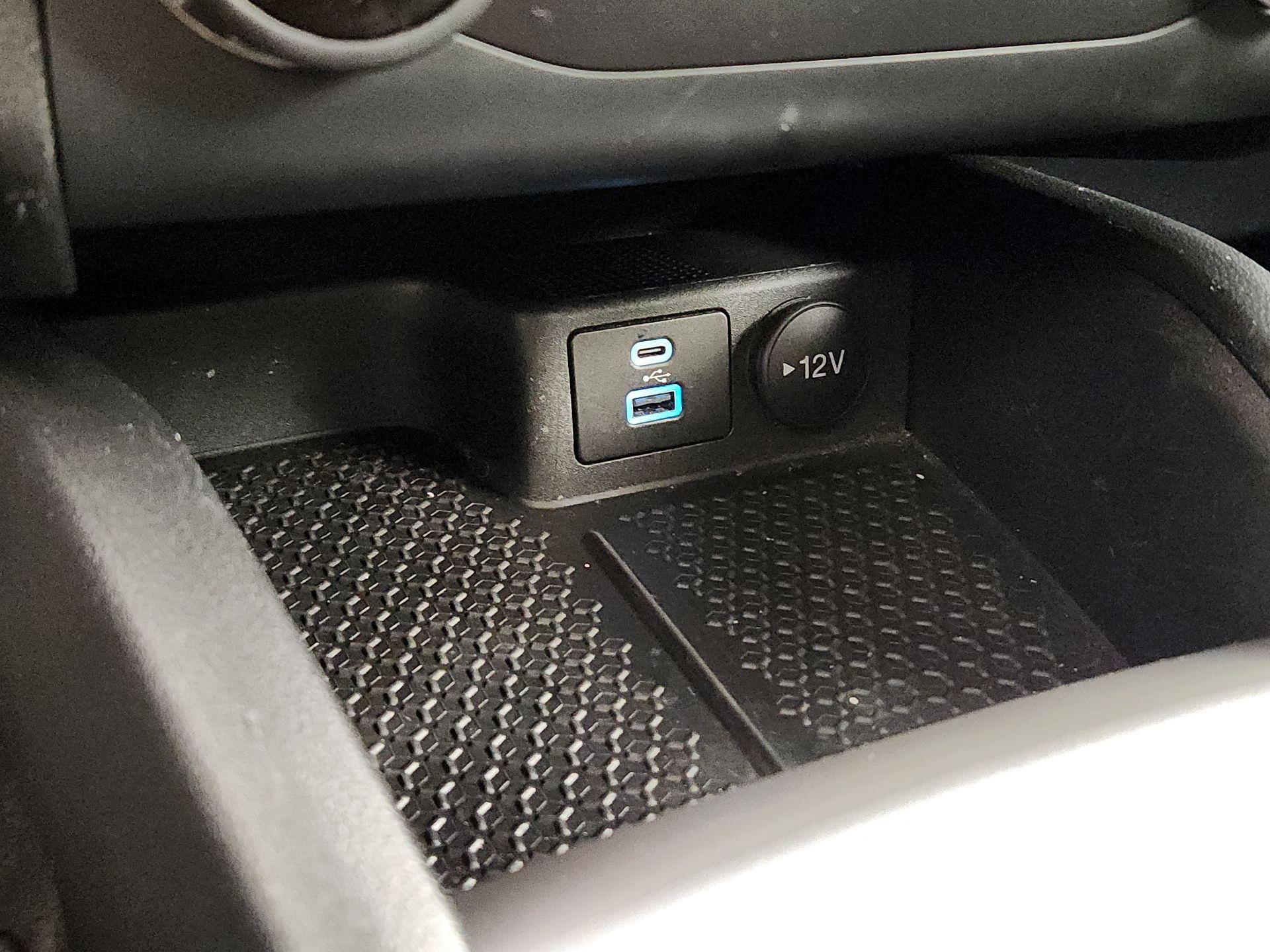 Thumbnail: 2022 Ford Bronco Sport - 18