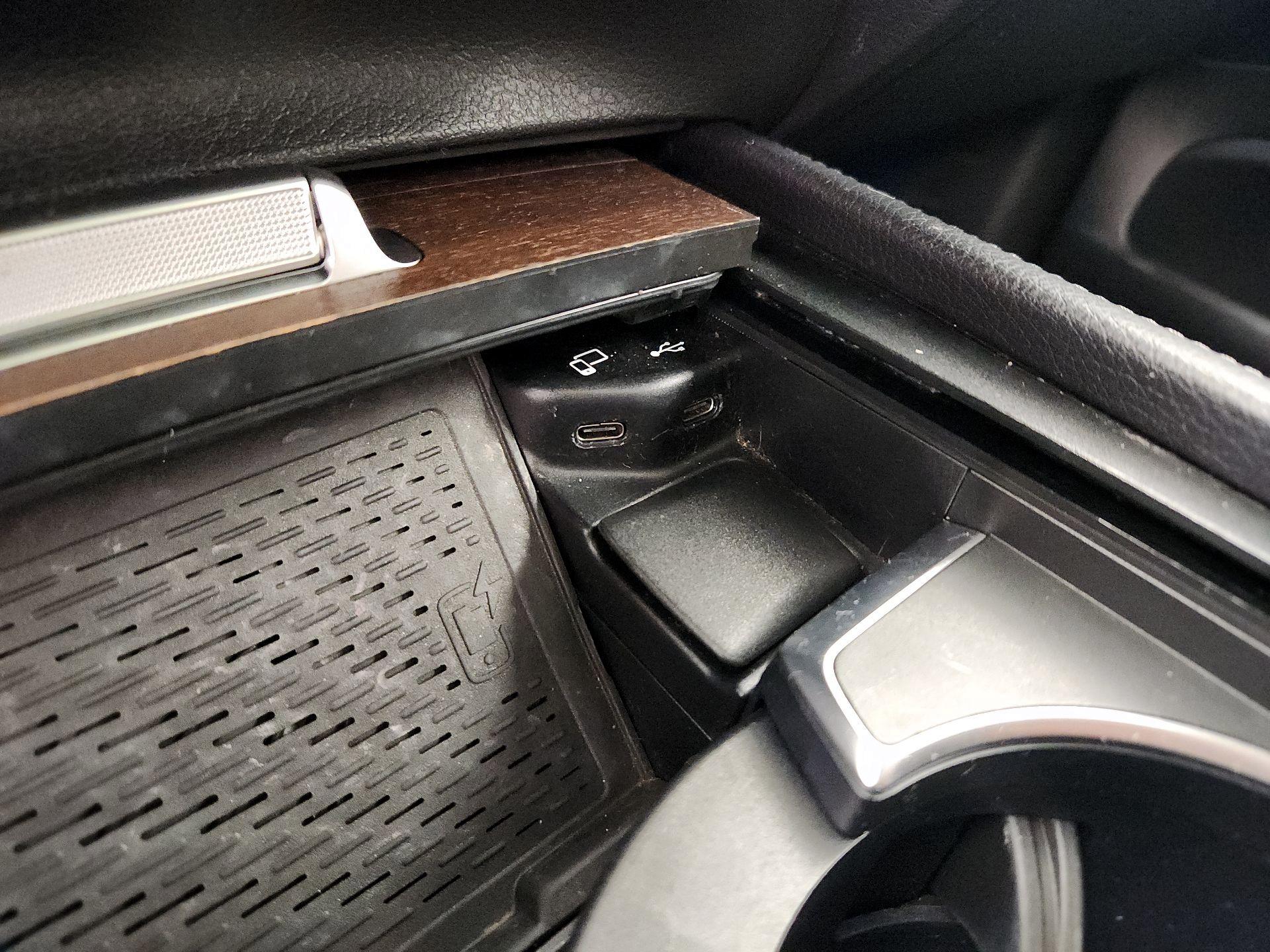 Thumbnail: 2021 Mercedes-Benz GLE - 19