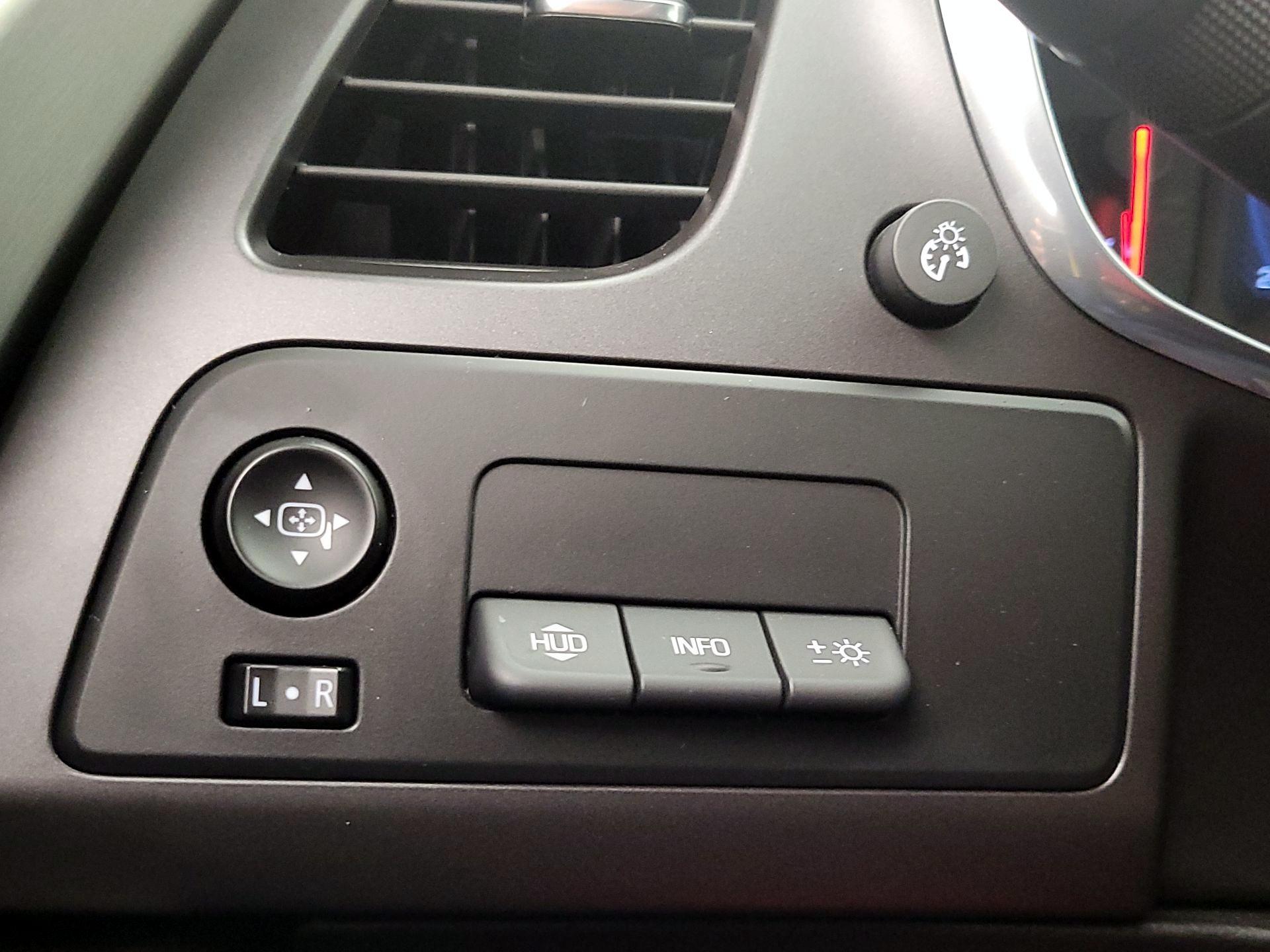 Thumbnail: 2017 Chevrolet Corvette - 13