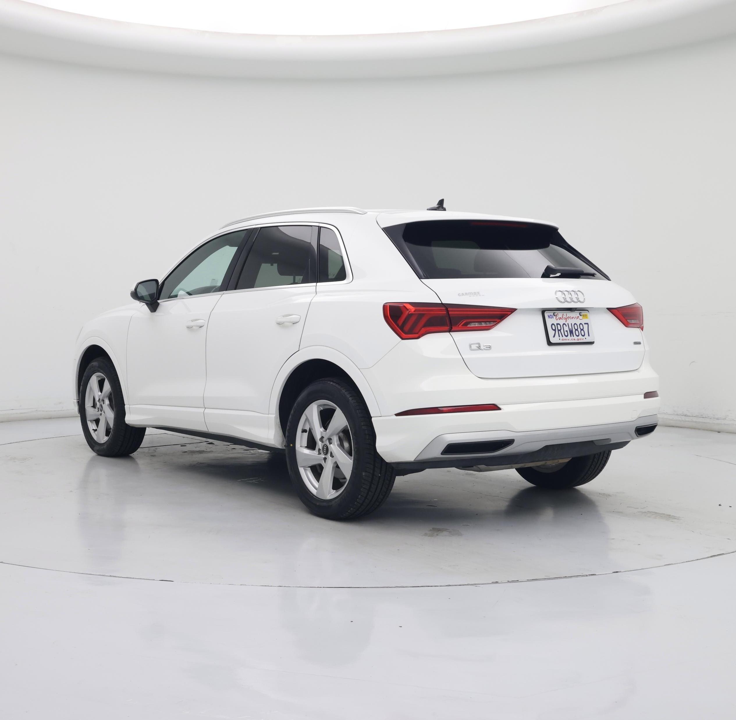 Thumbnail: 2021 Audi Q3 - 2