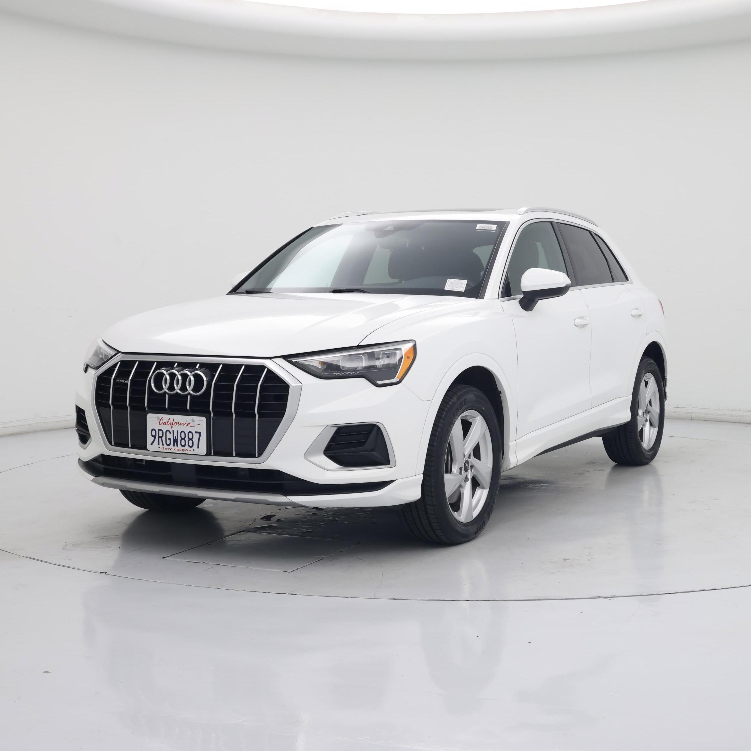 Thumbnail: 2021 Audi Q3 - 4