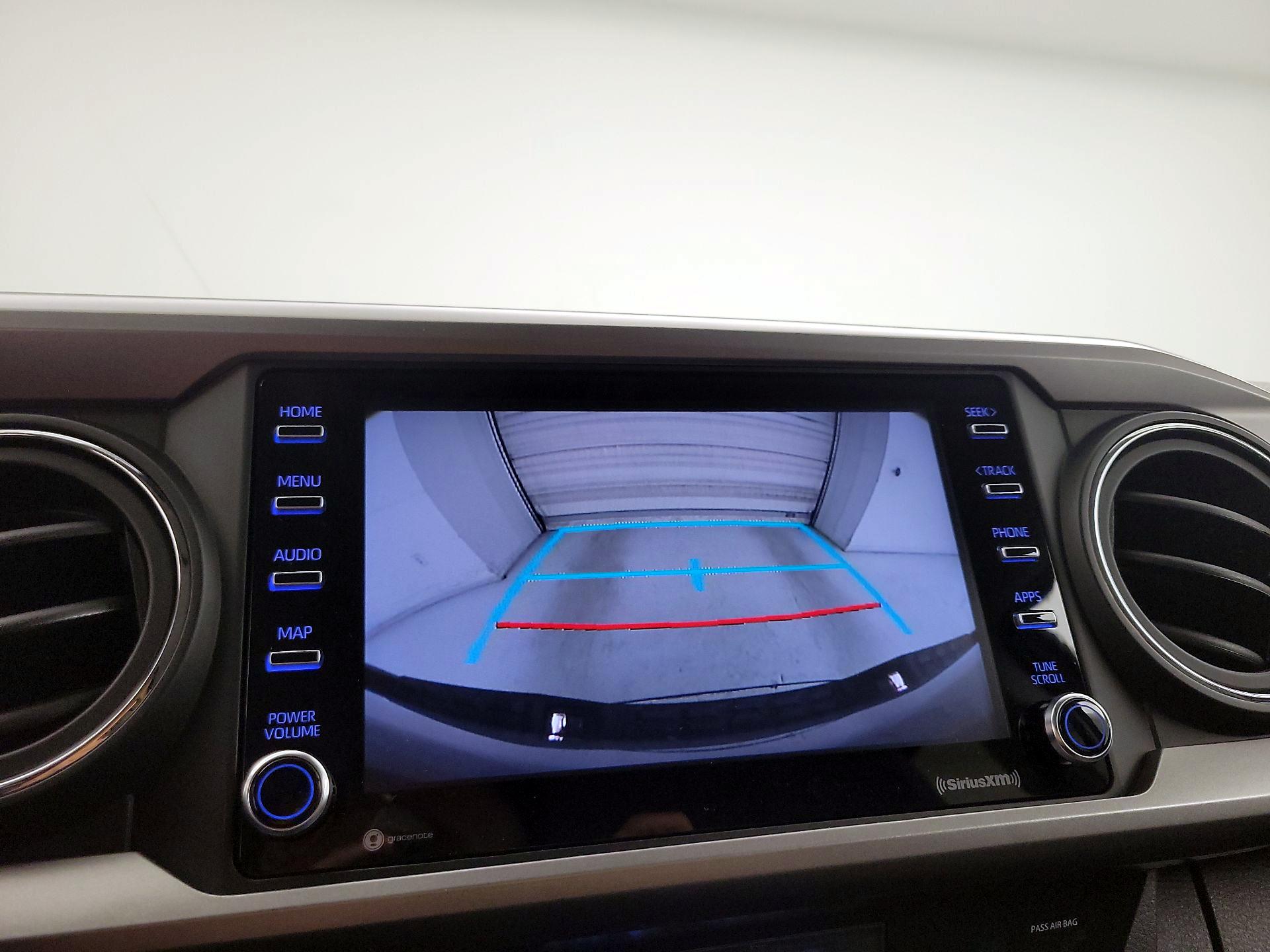 Thumbnail: 2021 Toyota Tacoma - 14