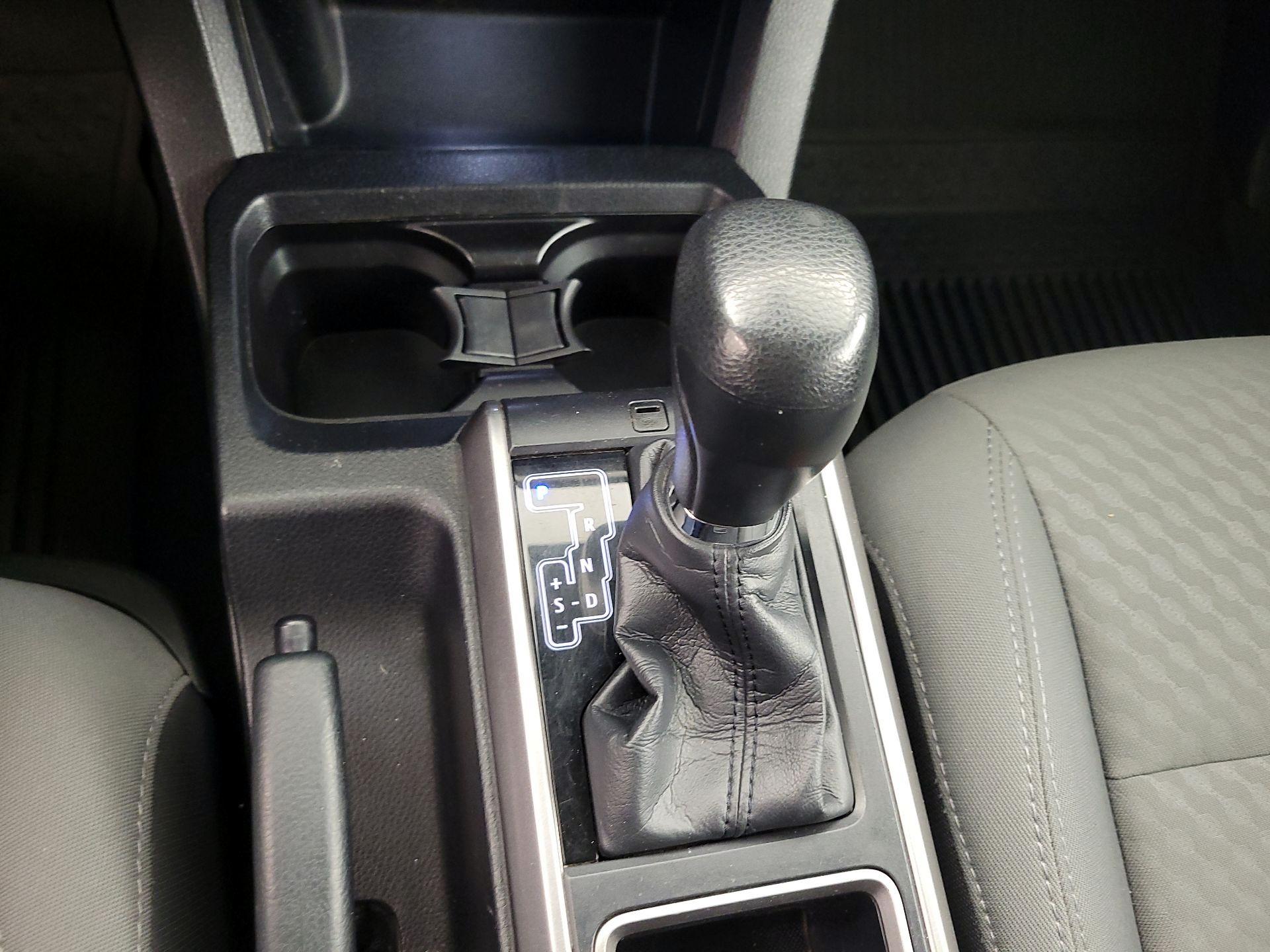 Thumbnail: 2021 Toyota Tacoma - 17